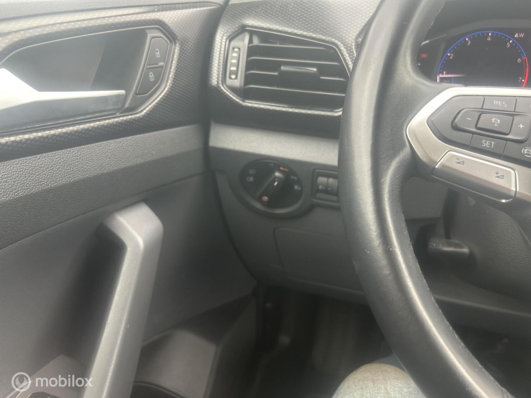 Foto van Volkswagen T-cross