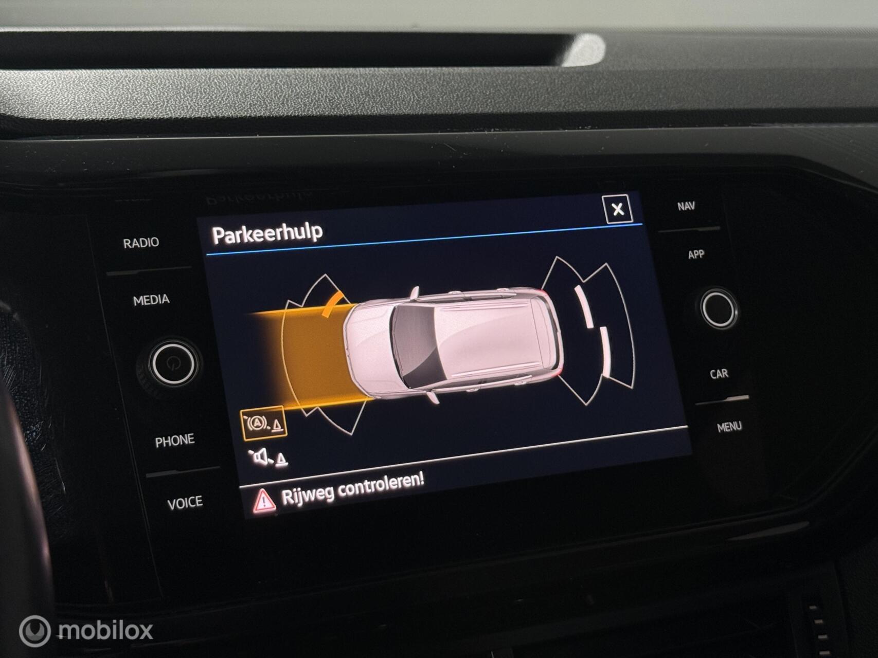 Foto van Volkswagen T-cross