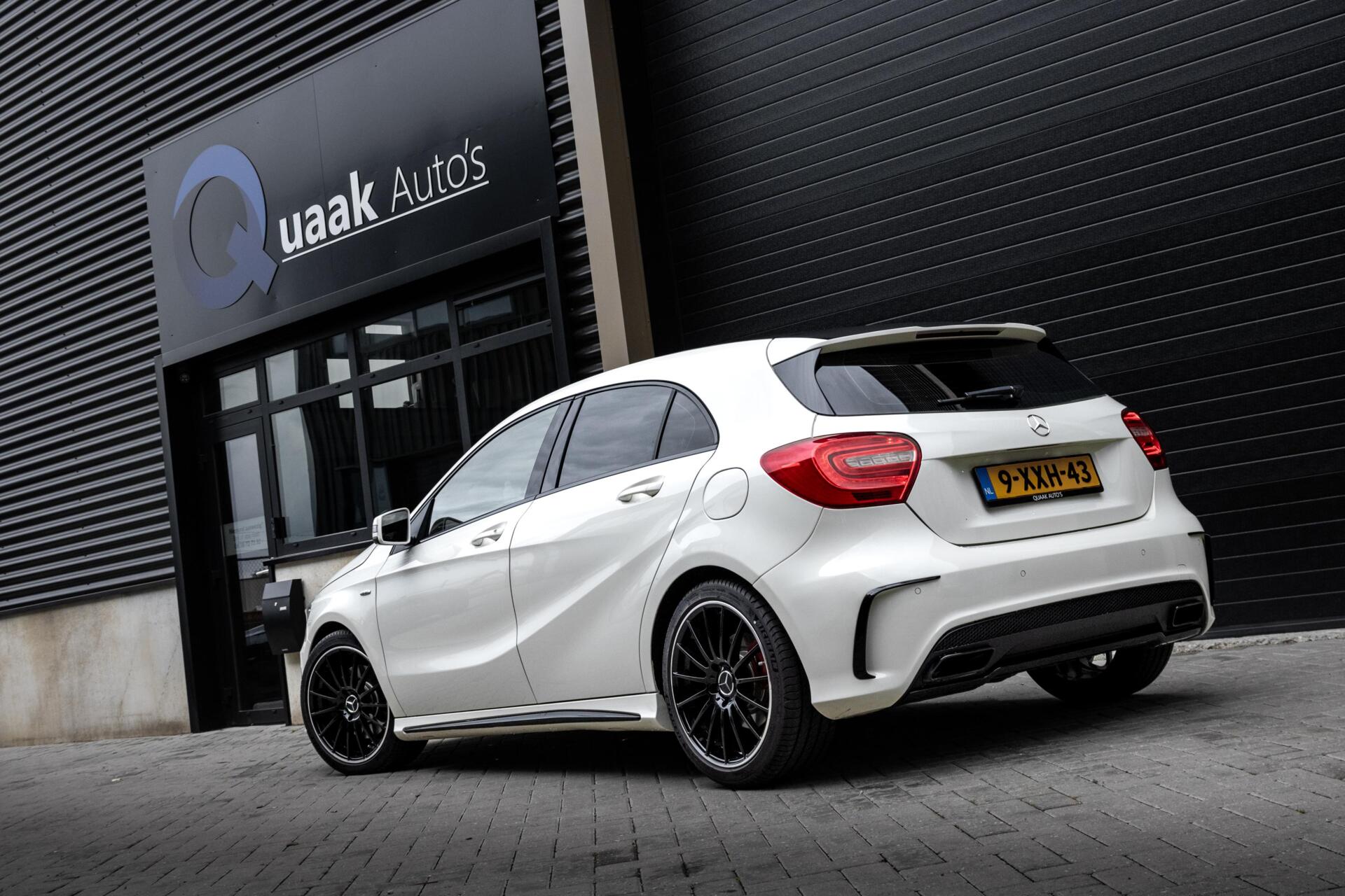 Foto van Mercedes-Benz A 250