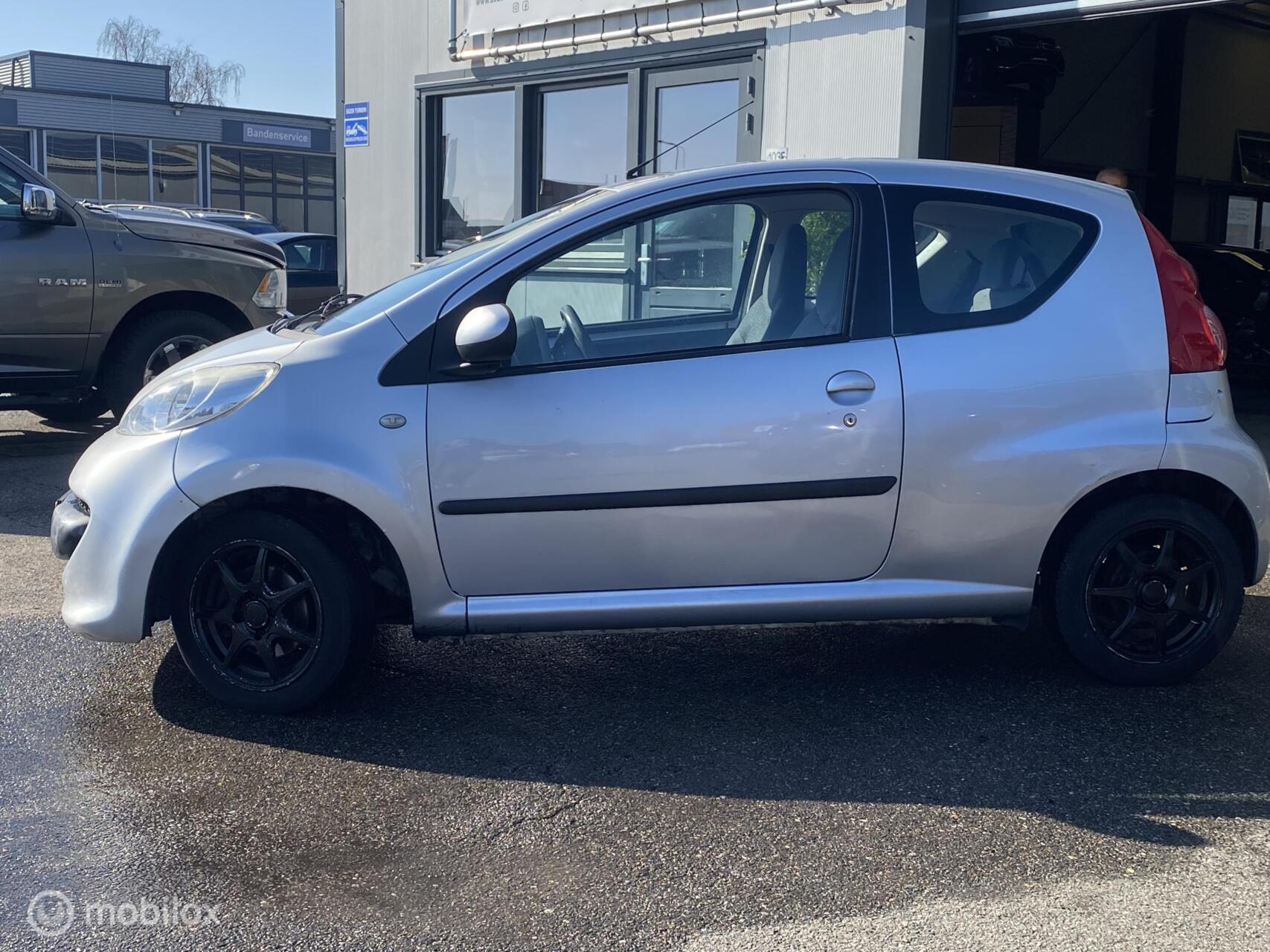 Foto van Peugeot 107