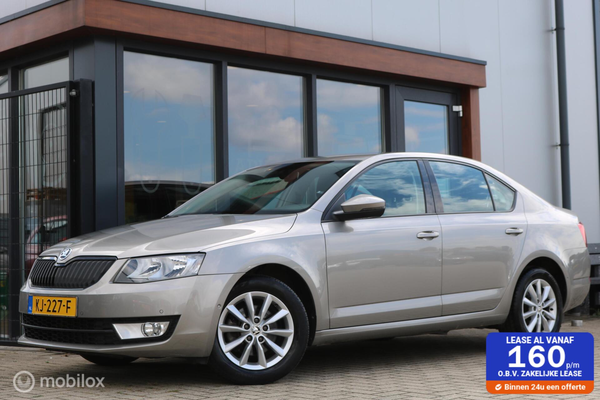 Skoda Octavia 1.0 TSI Grt. Amb. Business |Aut.|Keyless|NAP 2016 - voorkant
