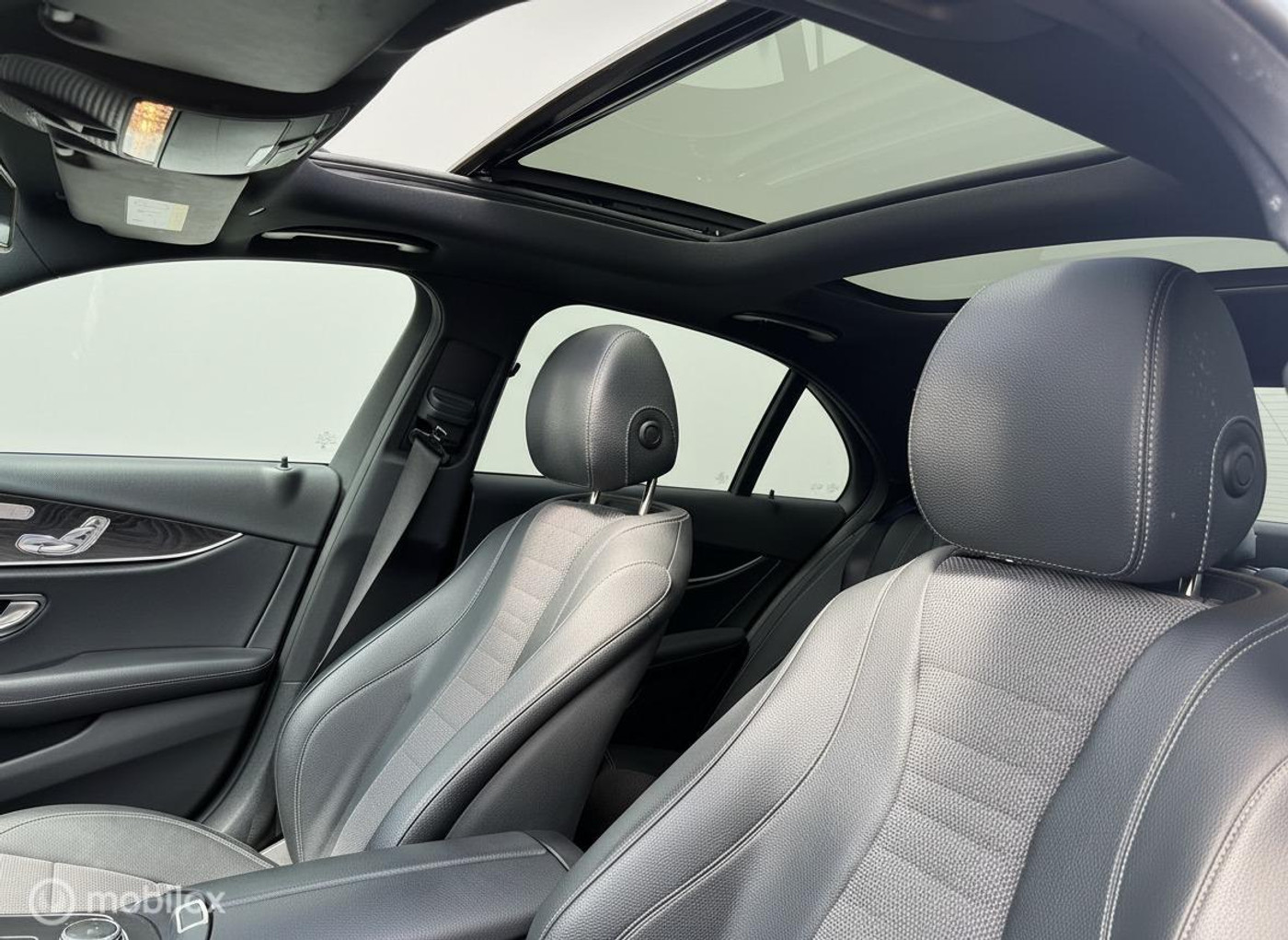 Foto van Mercedes-Benz E 300 E 4Matic