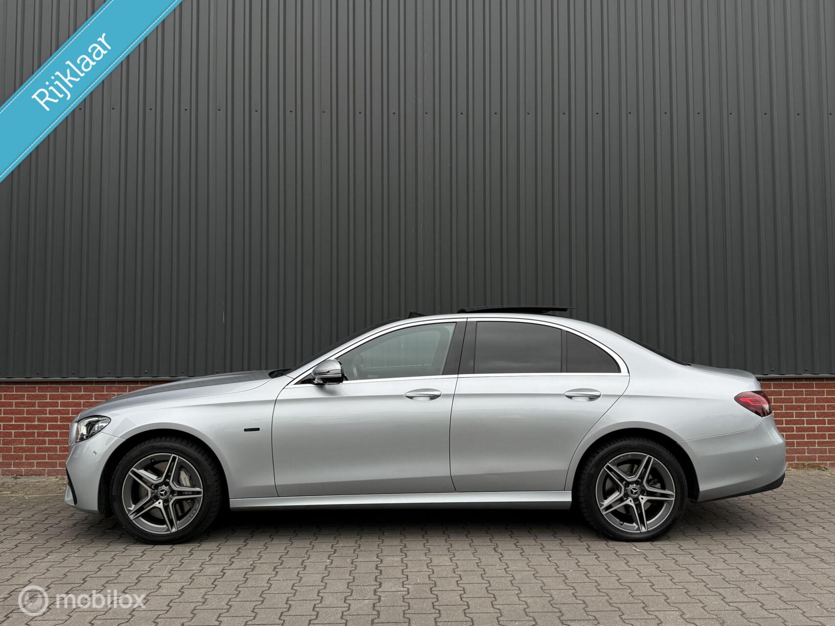 Foto van Mercedes-Benz E 300 E 4Matic