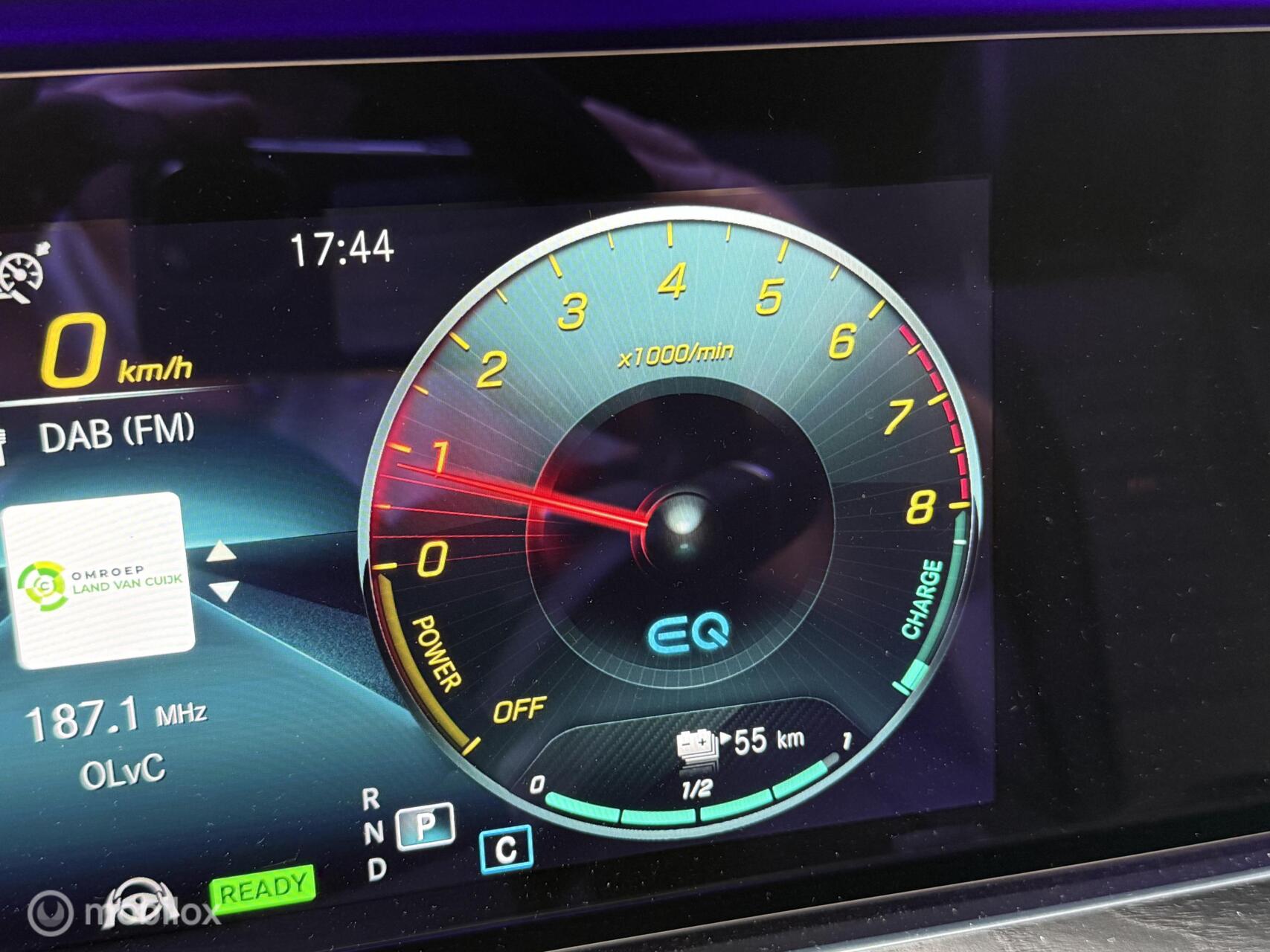 Foto van Mercedes-Benz E 300 E 4Matic