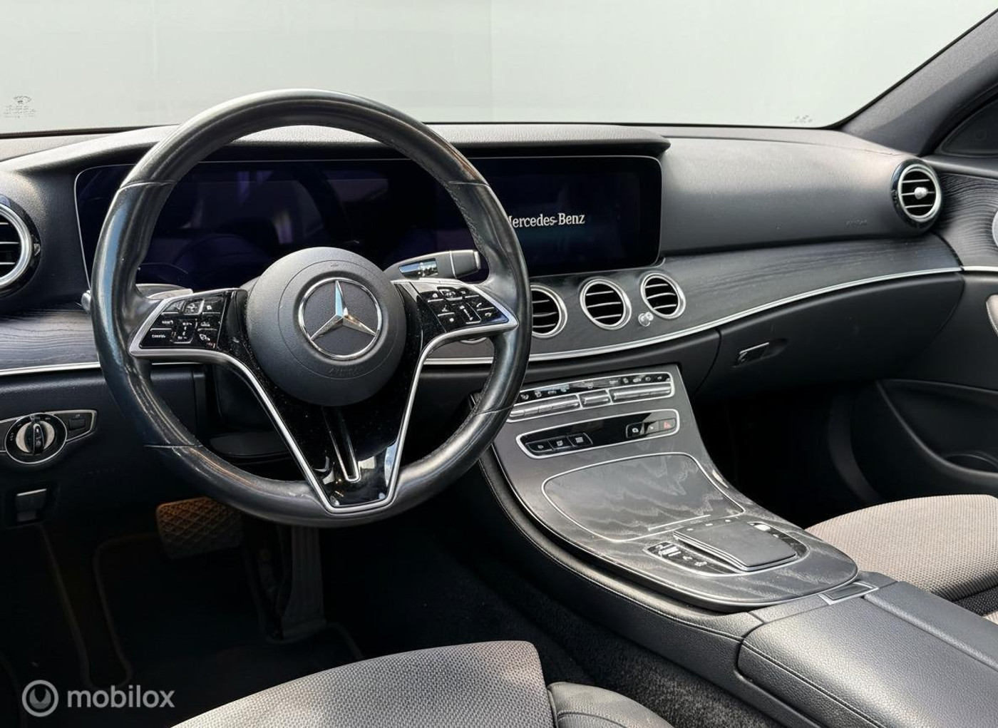 Foto van Mercedes-Benz E 300 E 4Matic