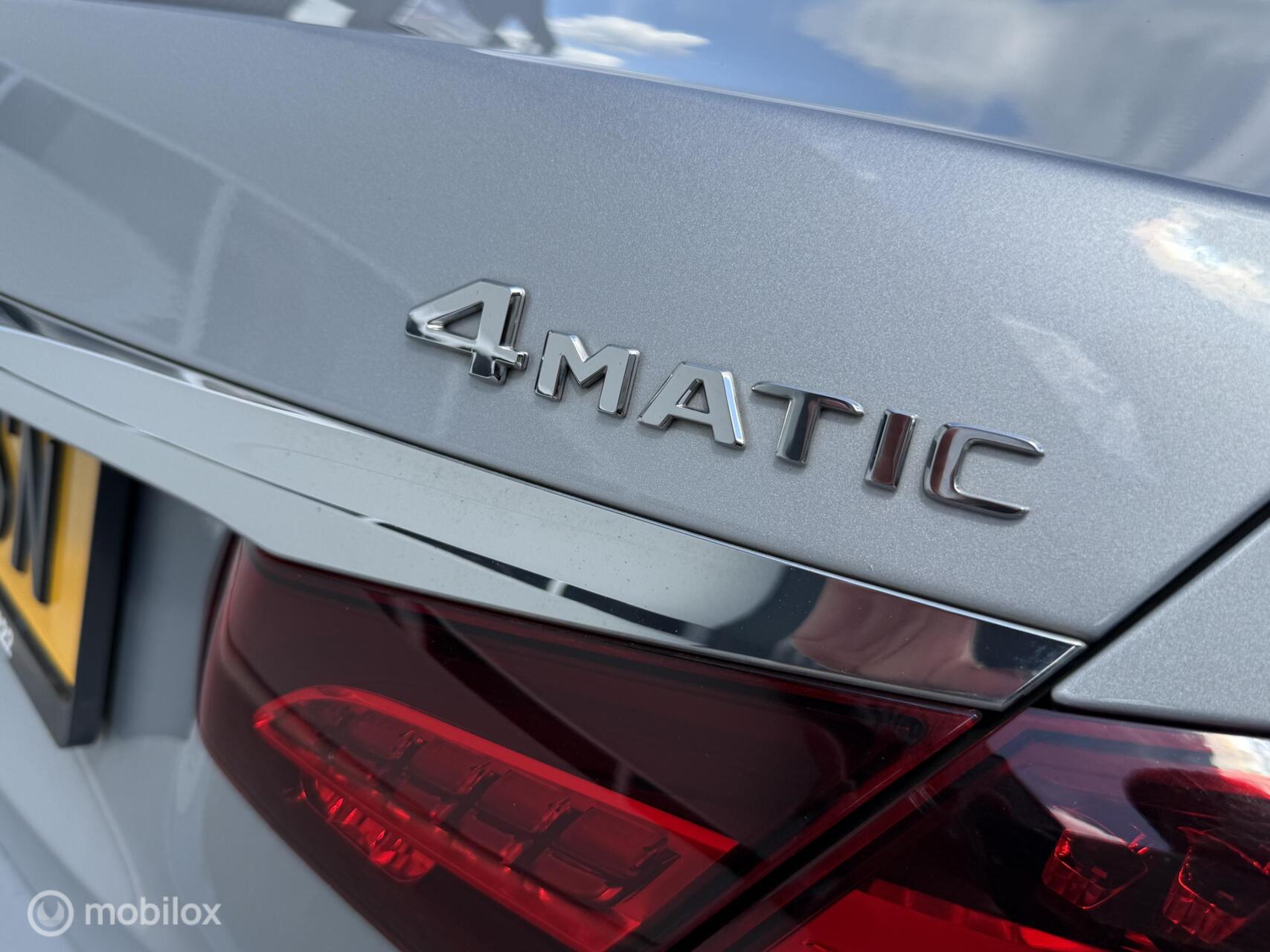 Foto van Mercedes-Benz E 300 E 4Matic