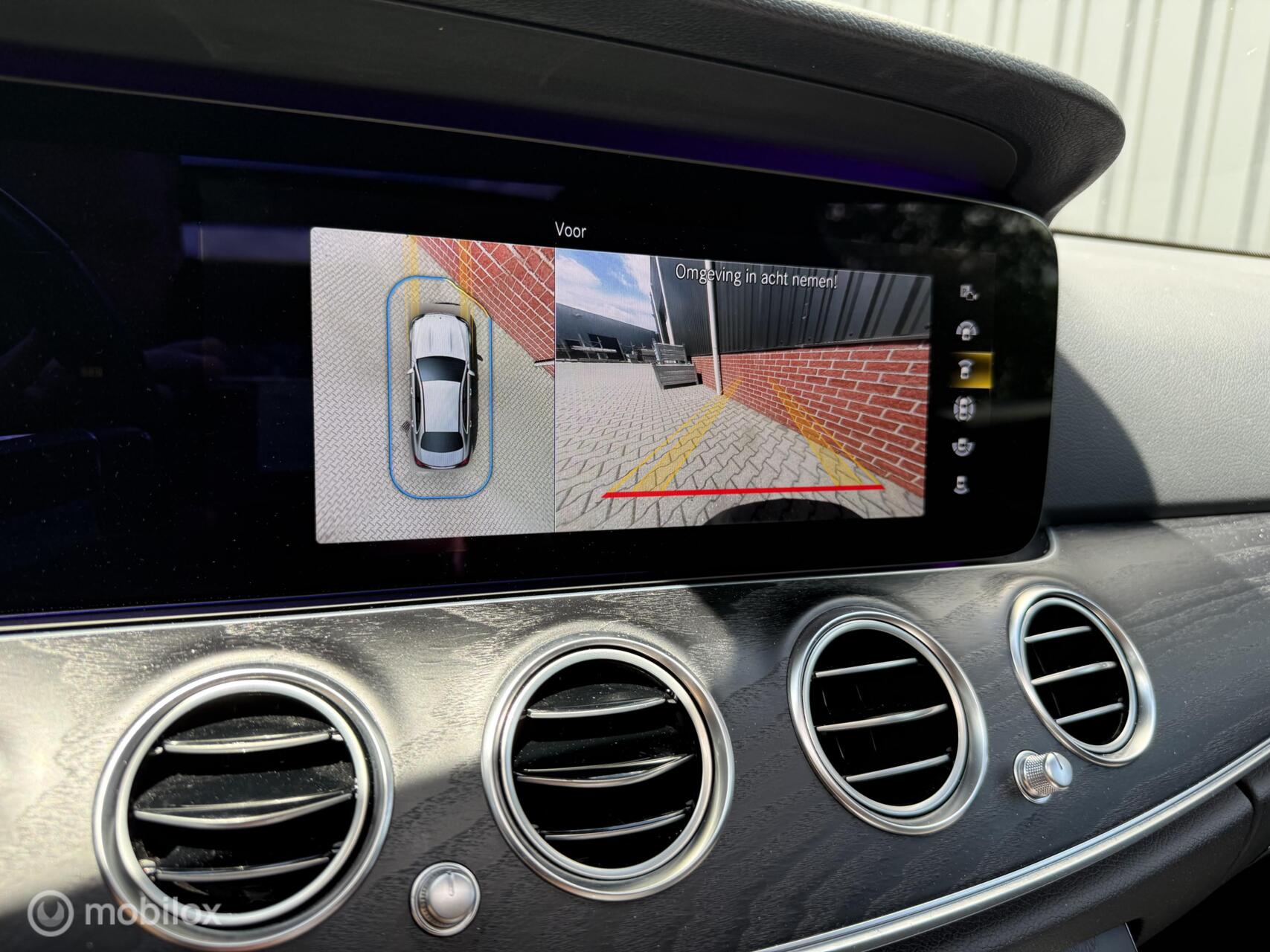 Foto van Mercedes-Benz E 300 E 4Matic