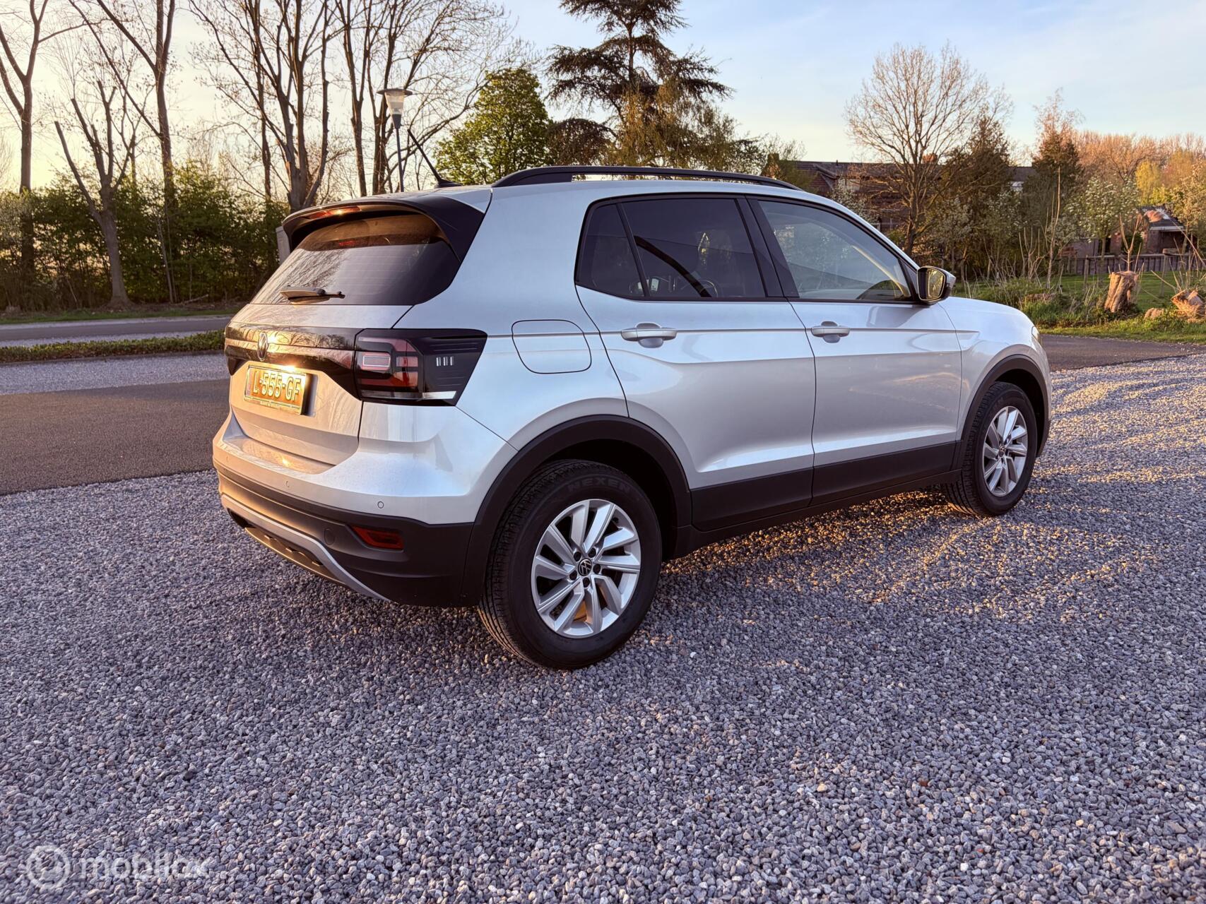Foto van Volkswagen T-cross