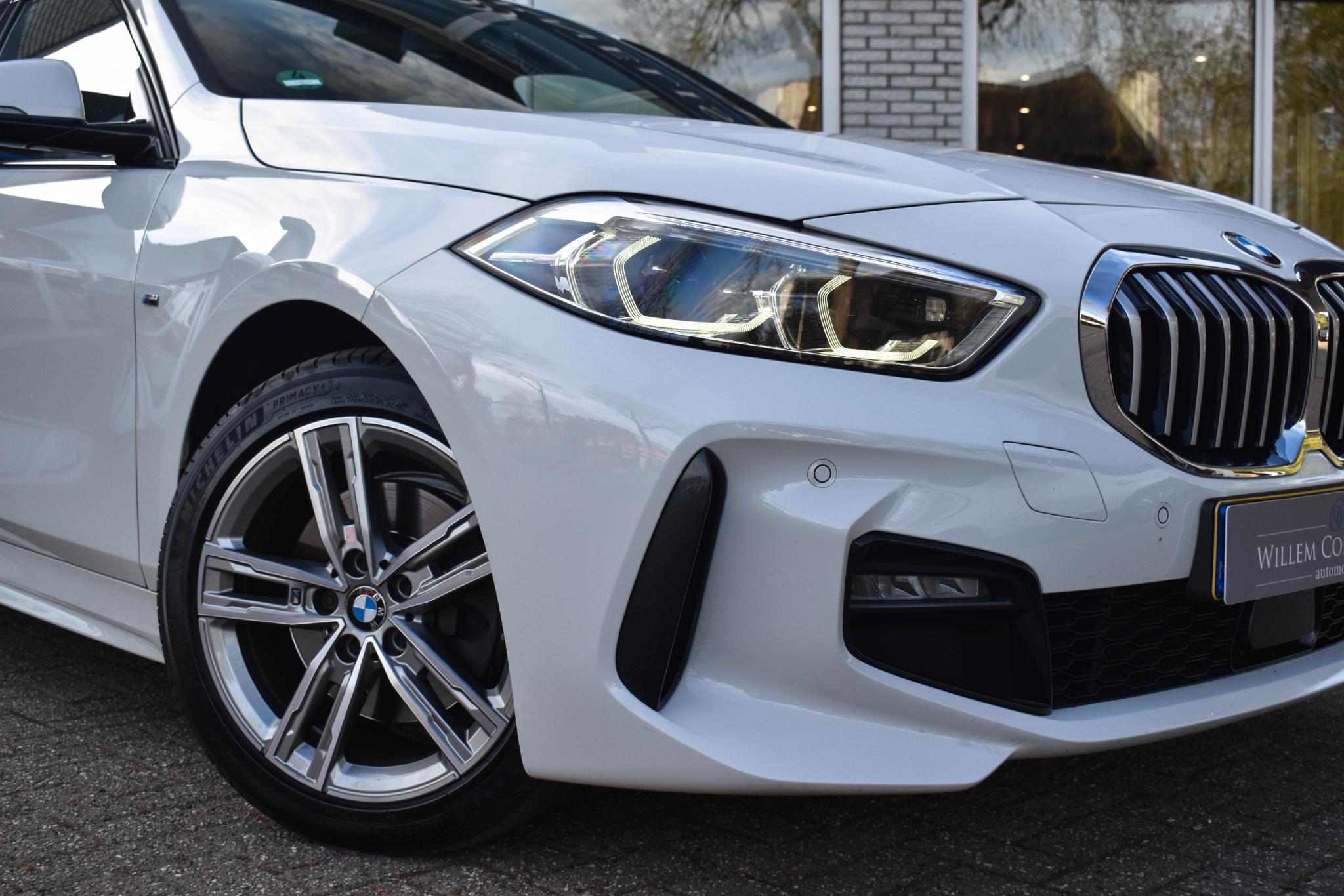 Foto van BMW 118i