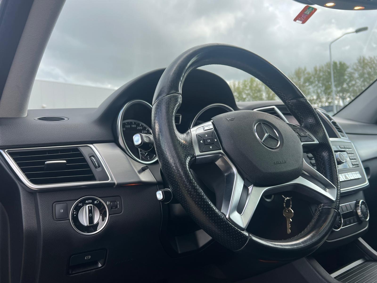 Foto van Mercedes-Benz ML 350 Bluetec 4Matic