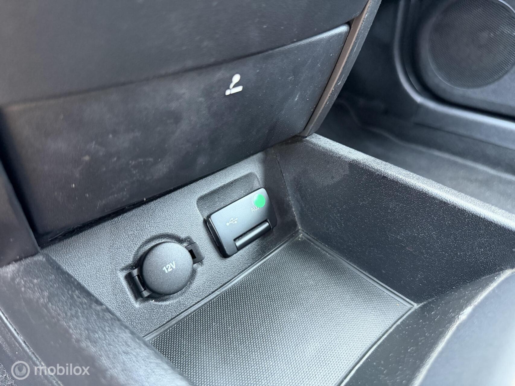 Foto van Kia Cee D