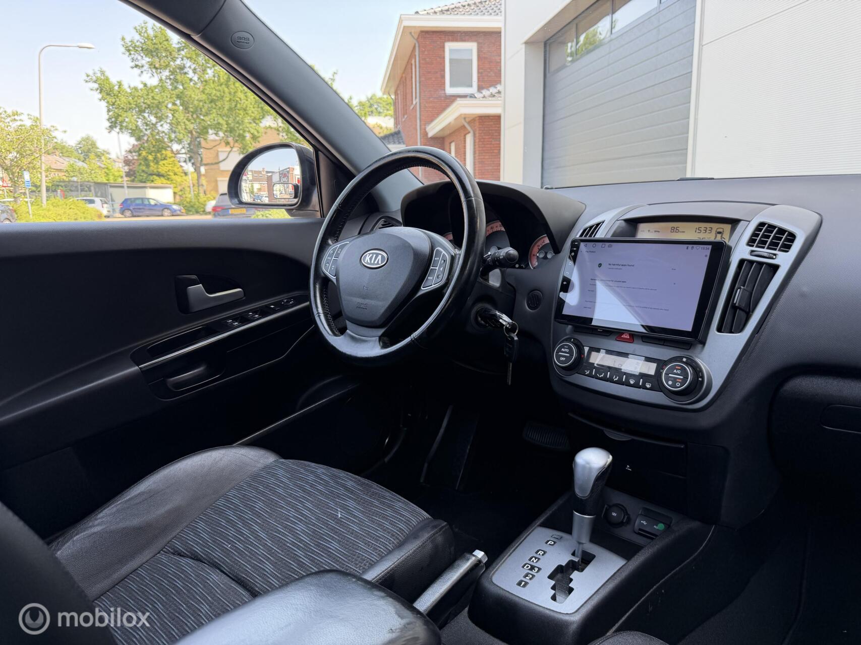 Foto van Kia Cee D