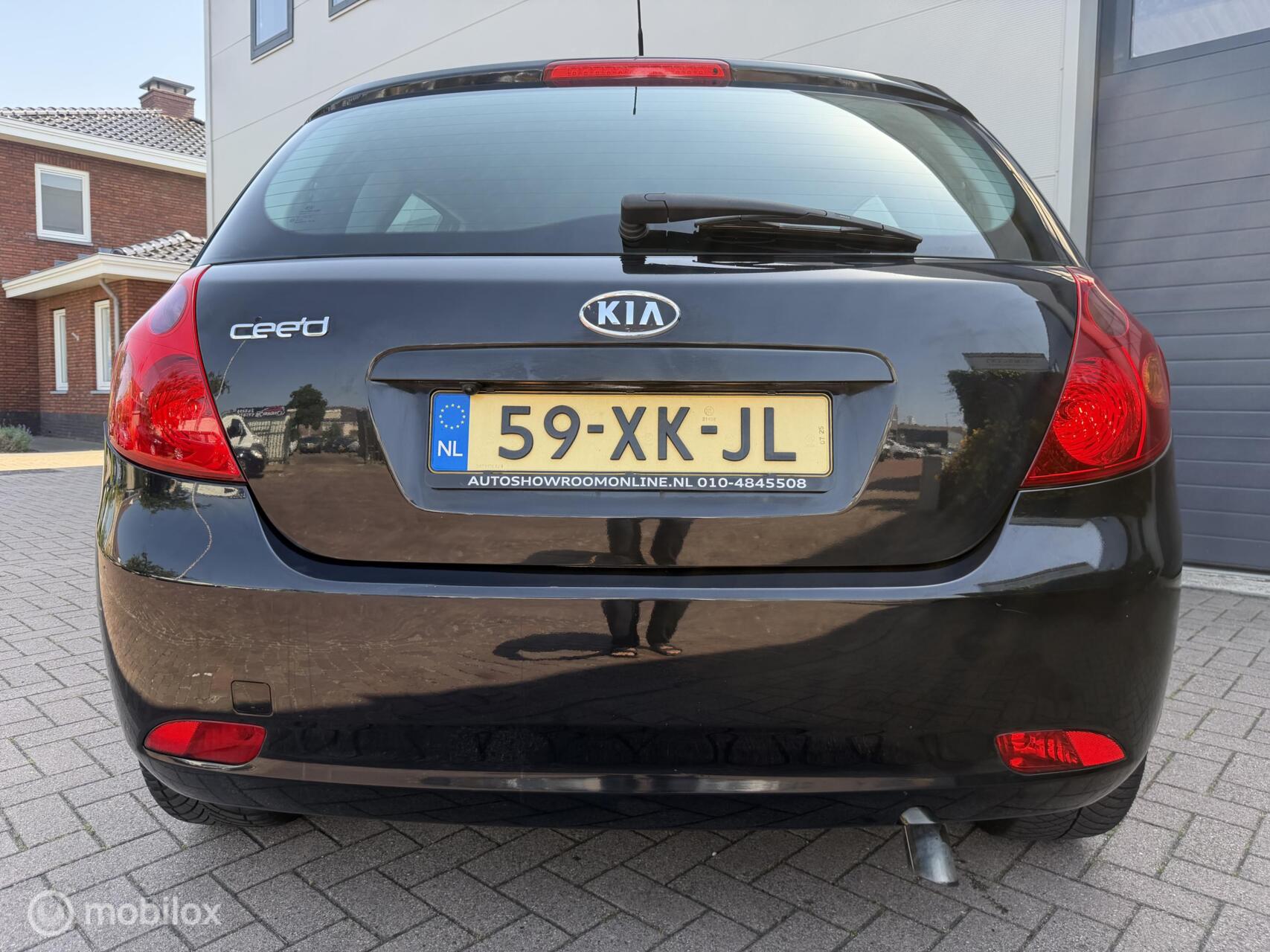 Foto van Kia Cee D