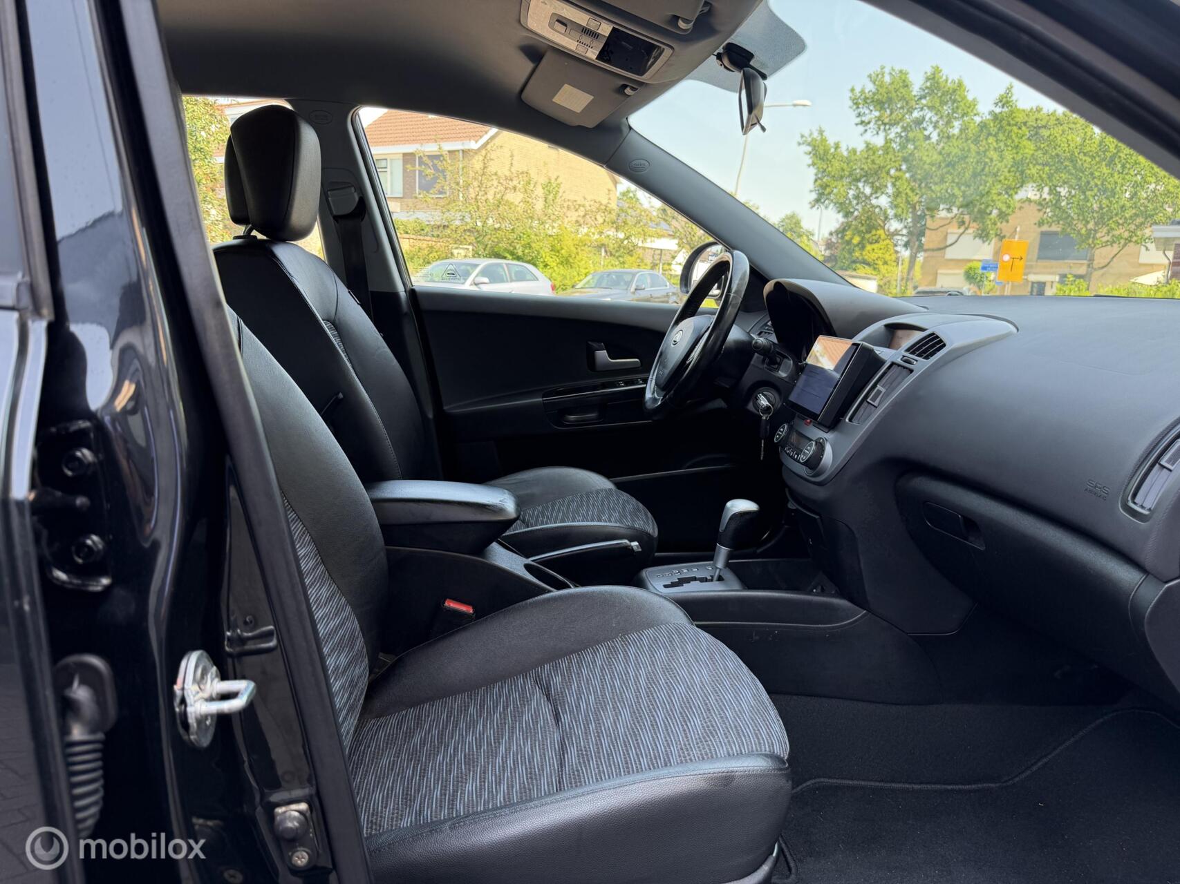 Foto van Kia Cee D