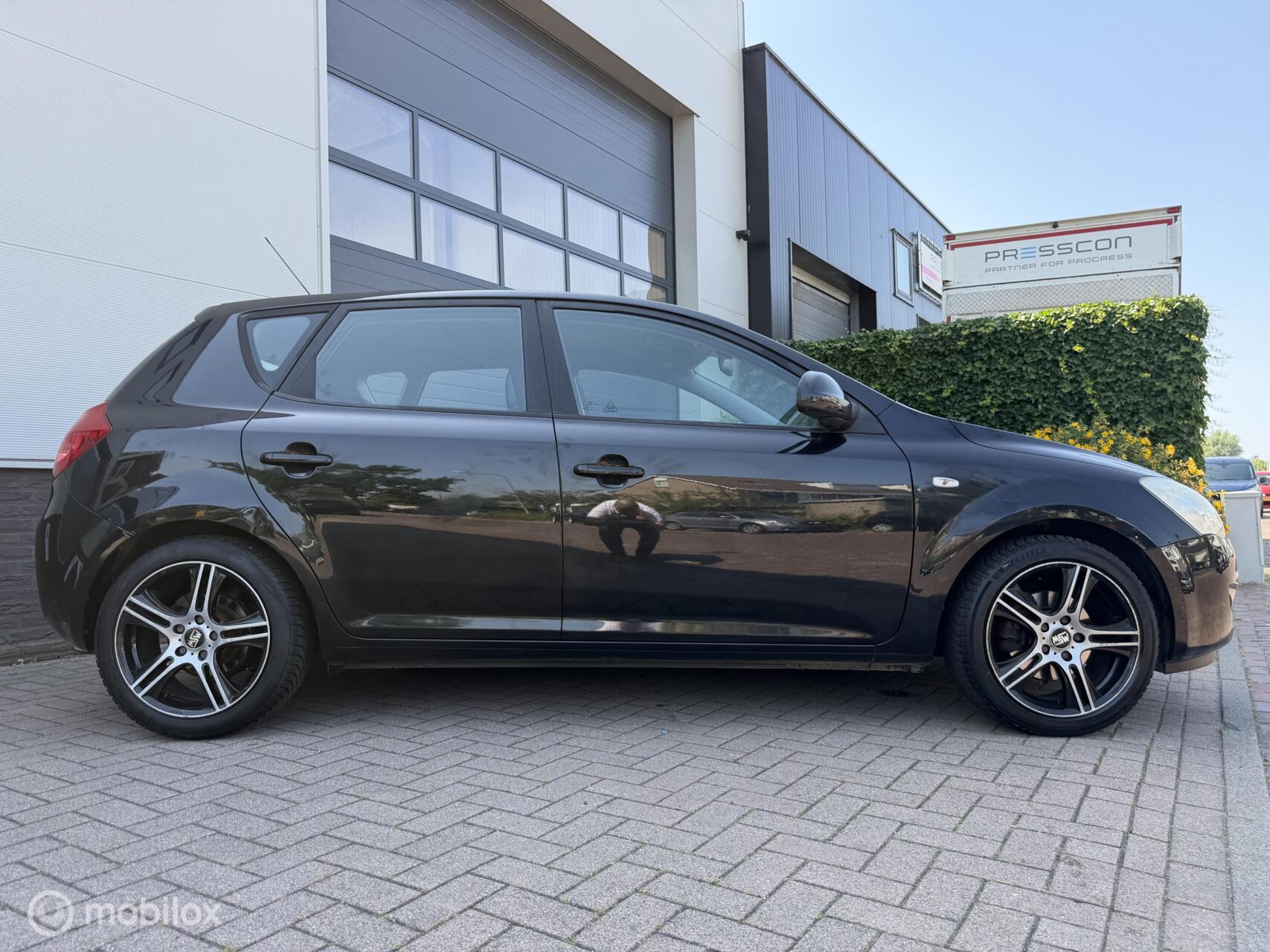 Foto van Kia Cee D