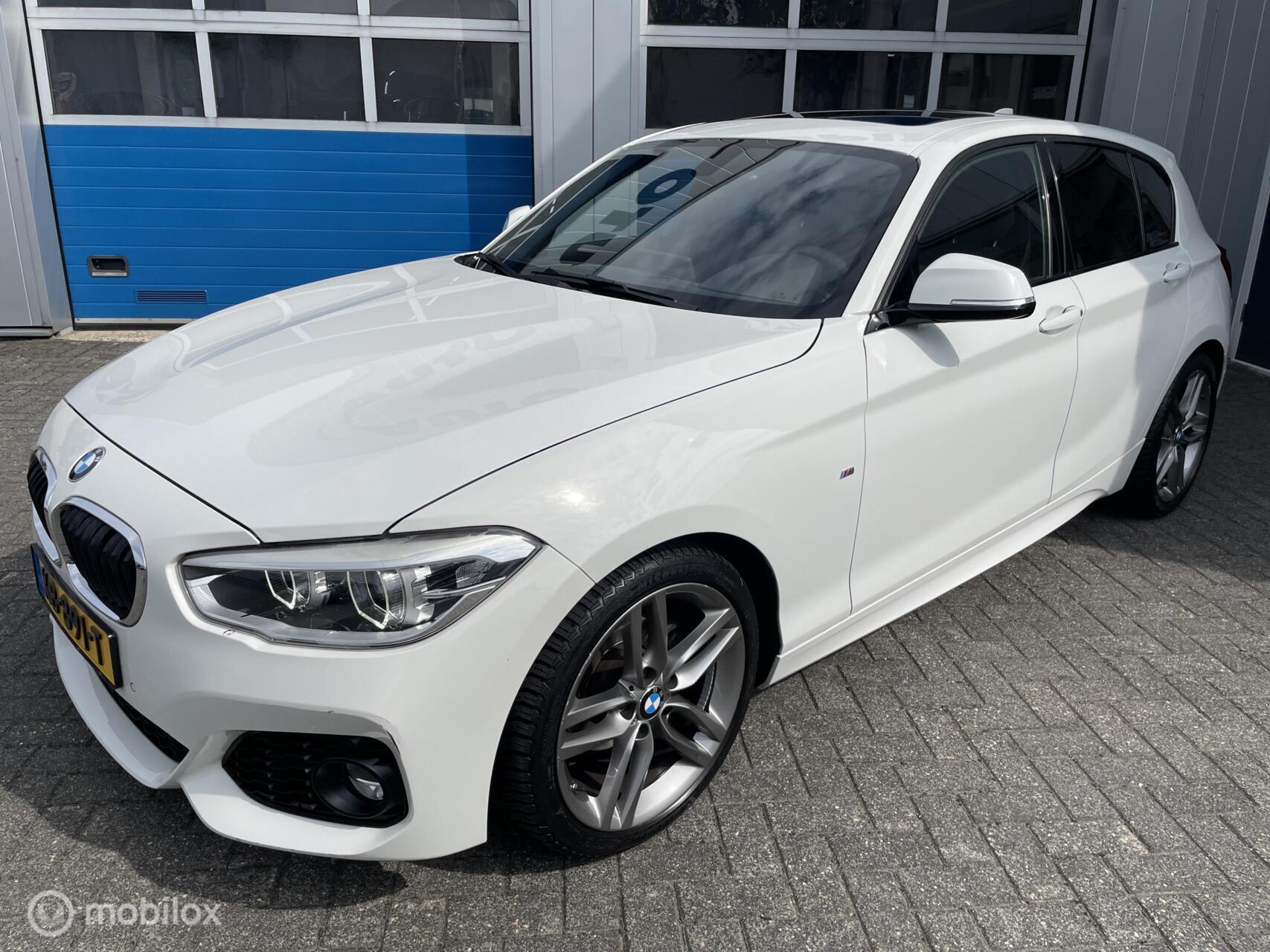 BMW 118i 118i Lci M Sport Edition High Executive Pano-Led 2016 - voorkant