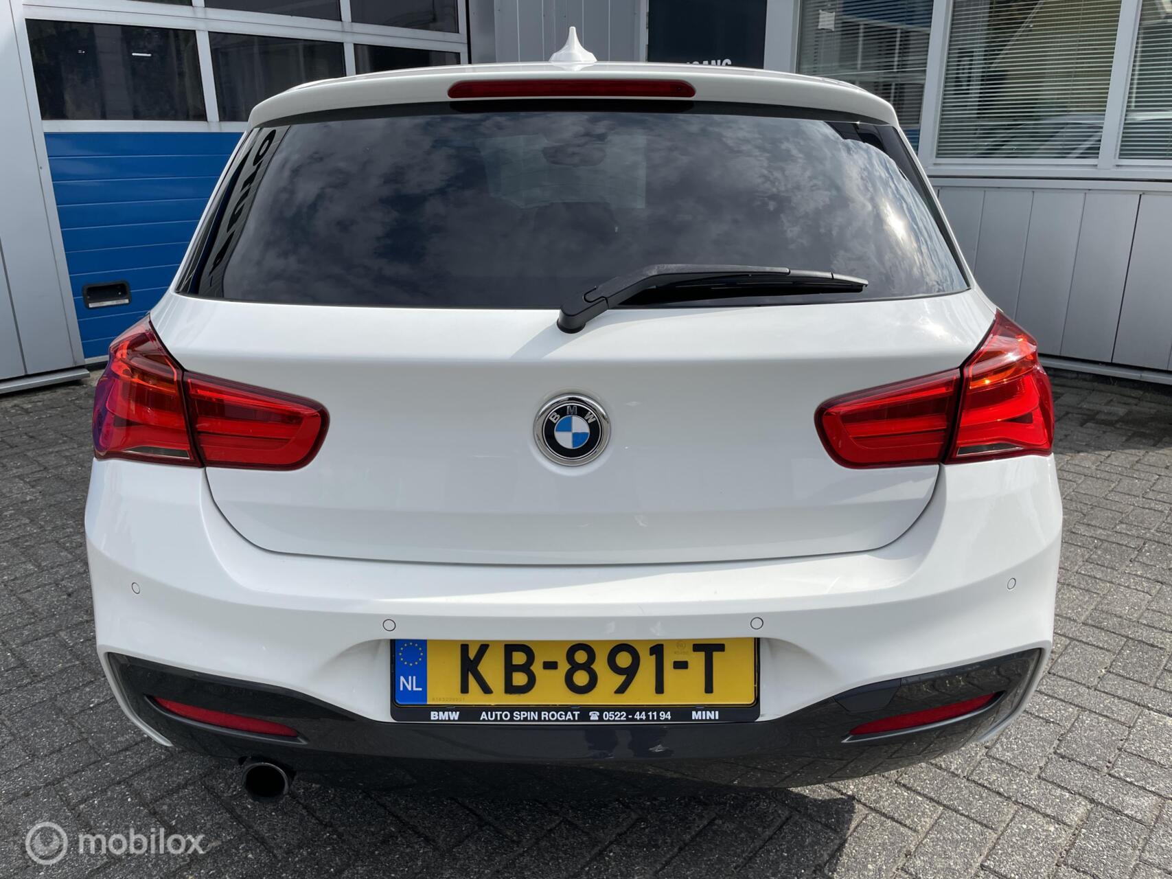 Foto van BMW 118i