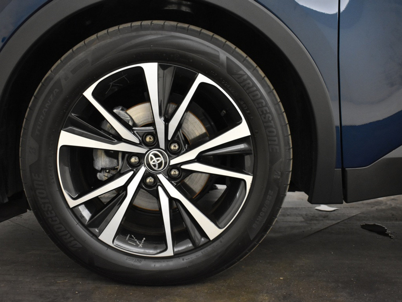 Foto van Toyota Toyota C-hr