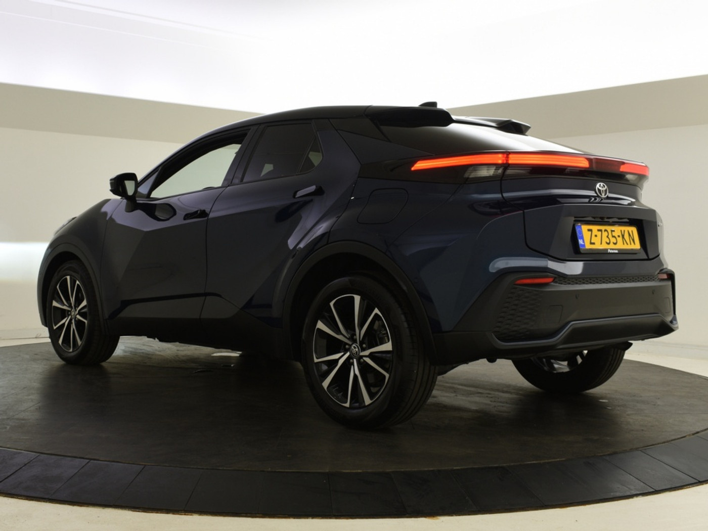 Foto van Toyota Toyota C-hr