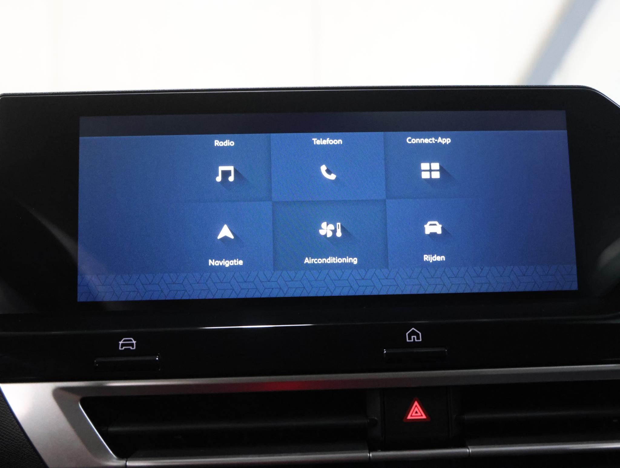 Foto van Citroen E-c4