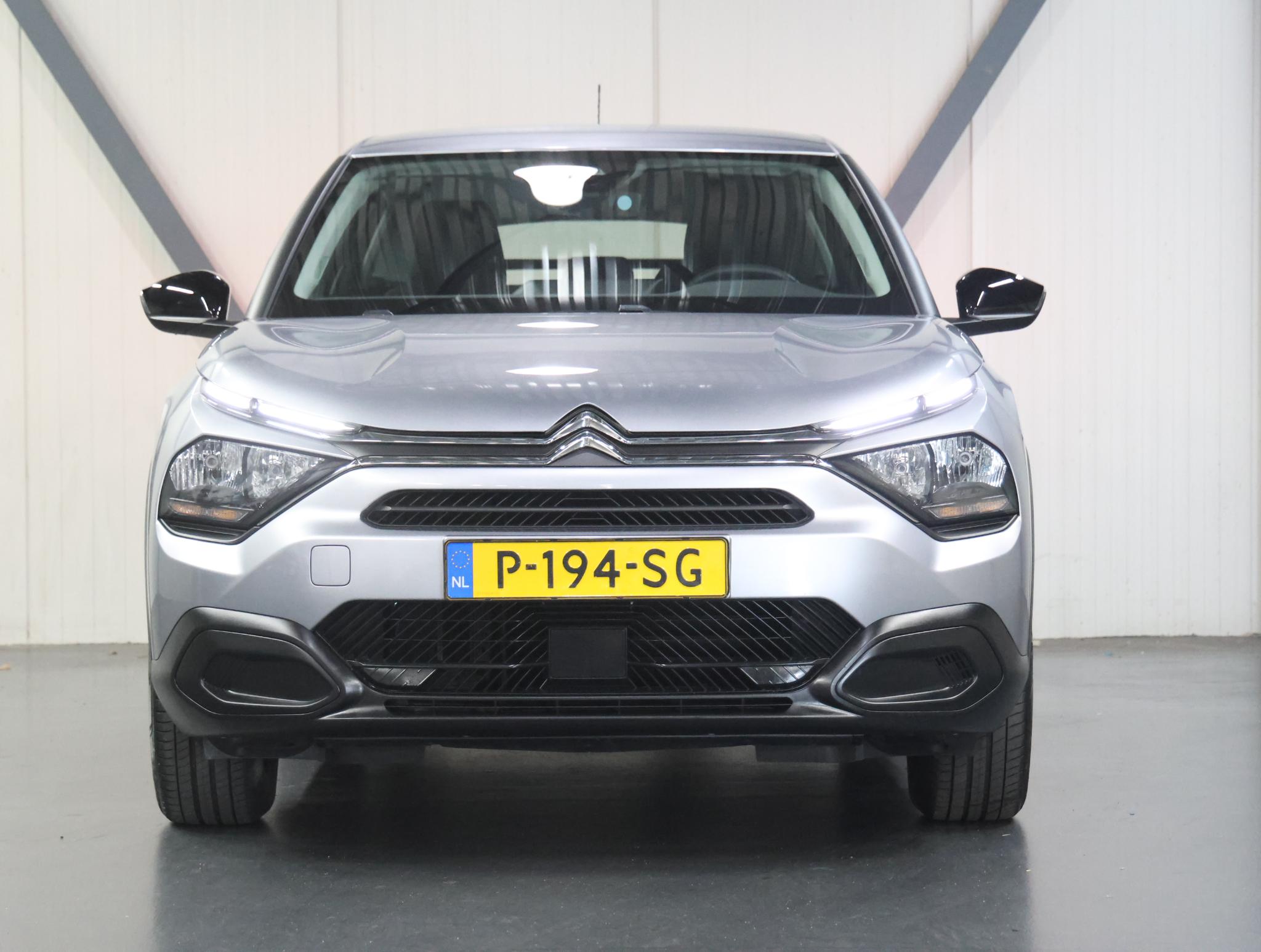 Foto van Citroen E-c4