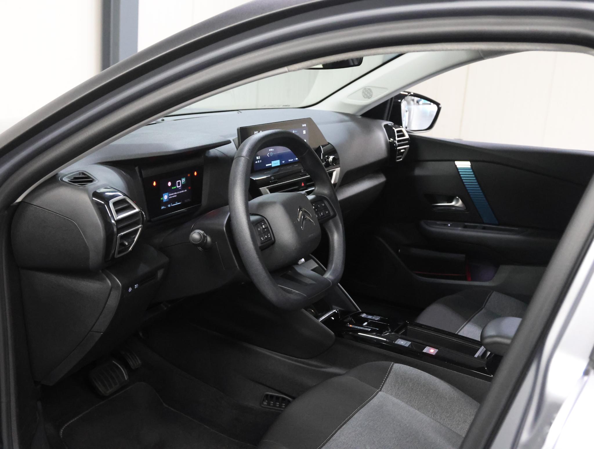 Foto van Citroen E-c4