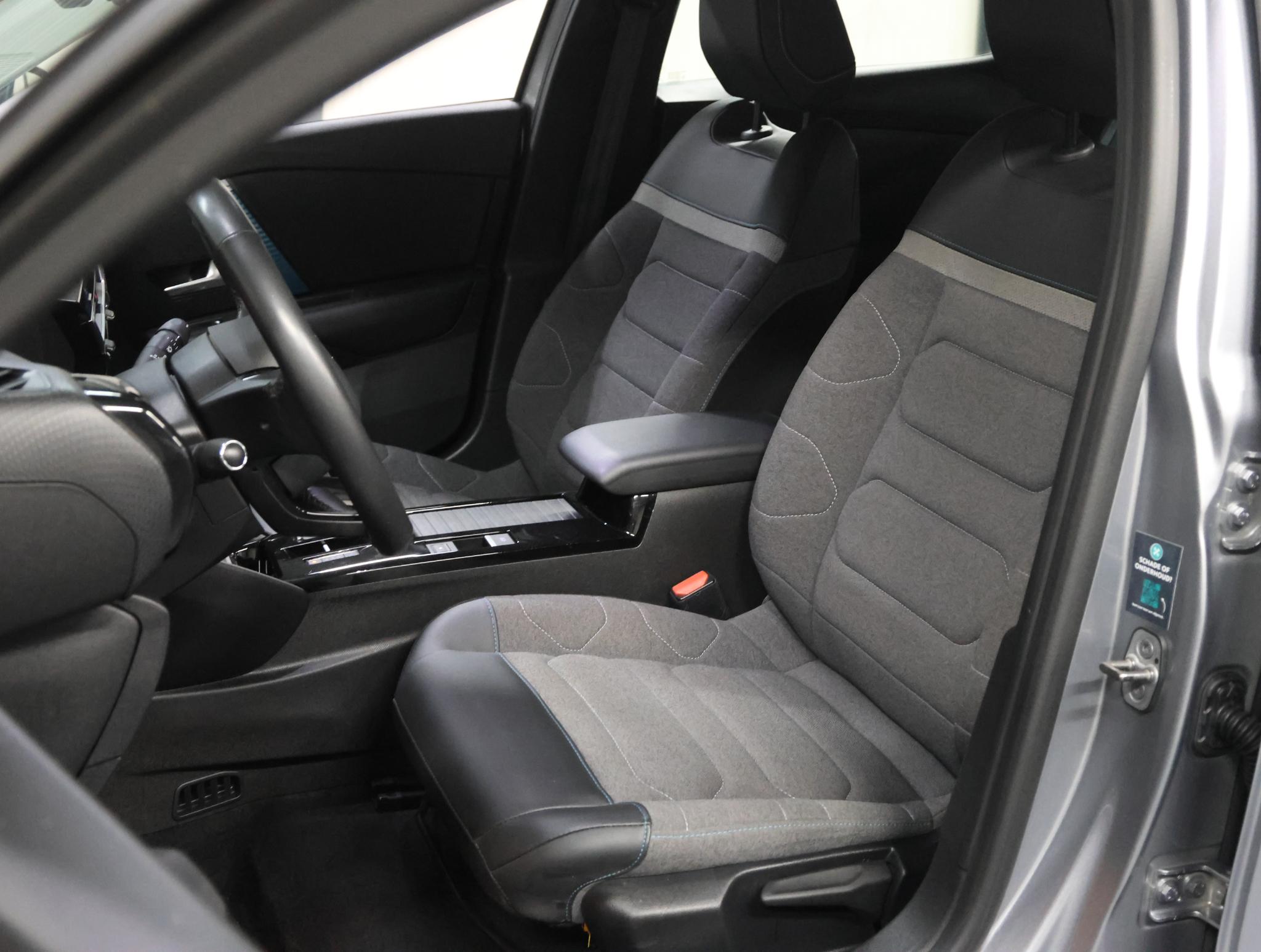 Foto van Citroen E-c4