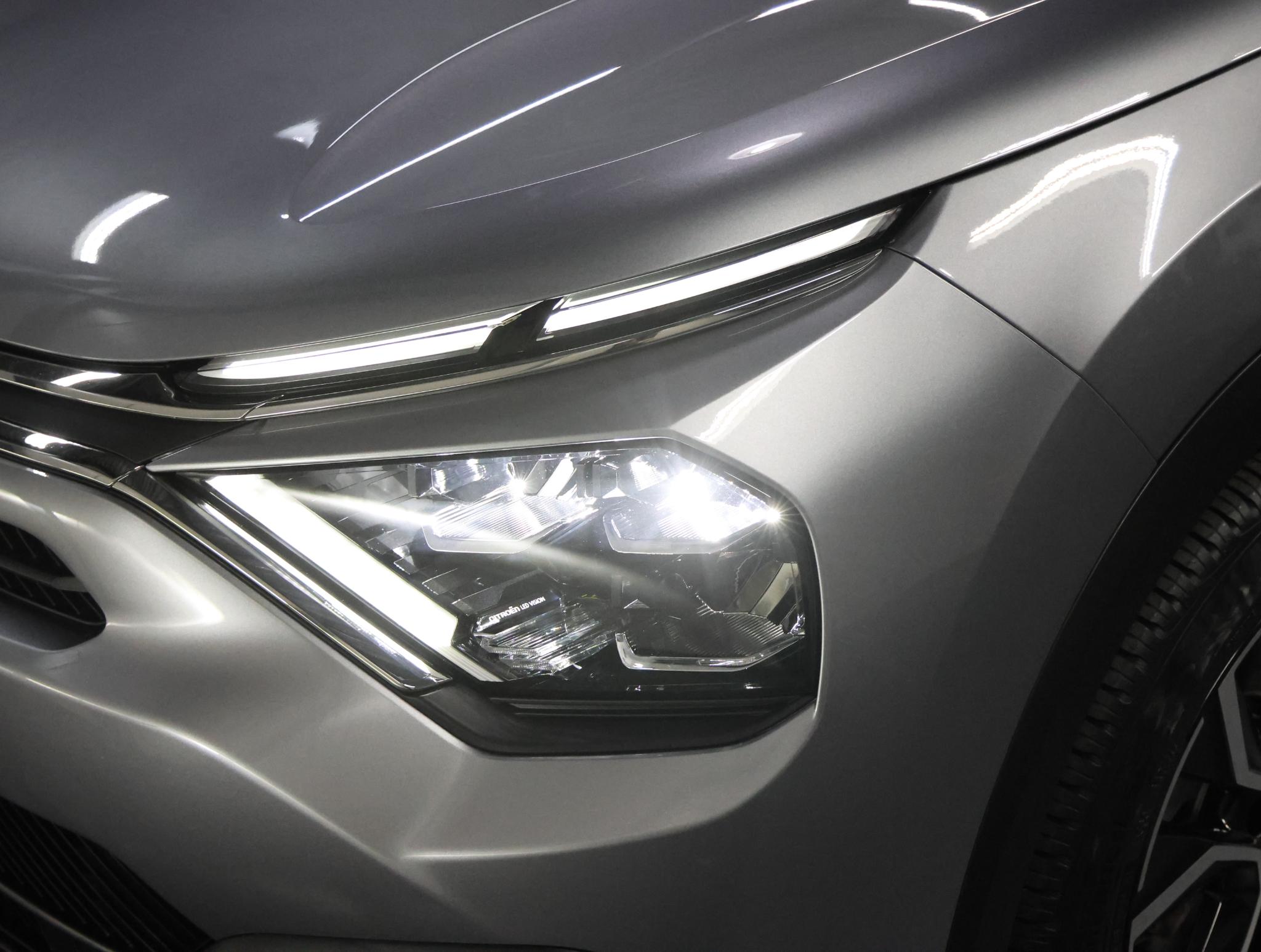 Foto van Citroen E-c4