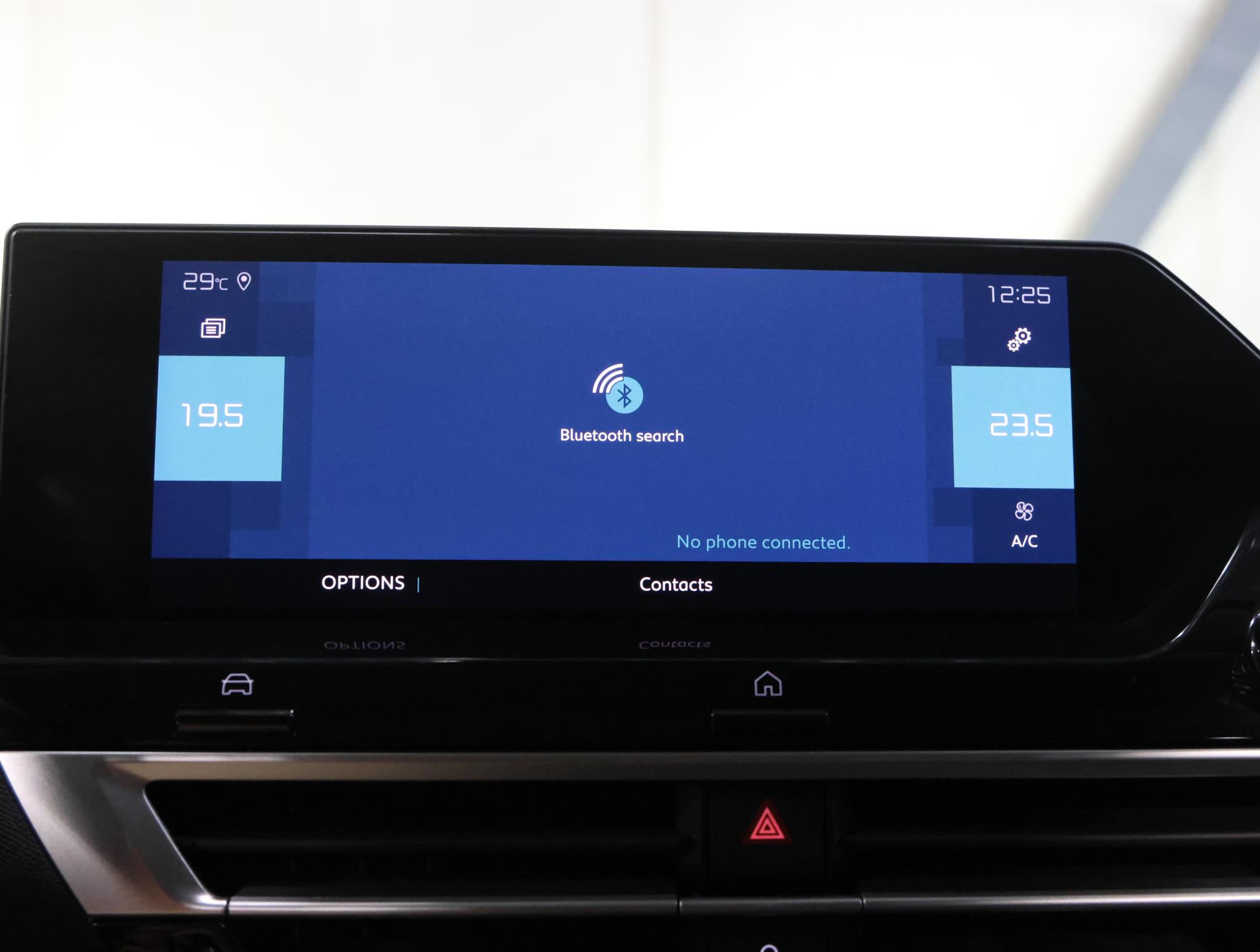 Foto van Citroen E-c4