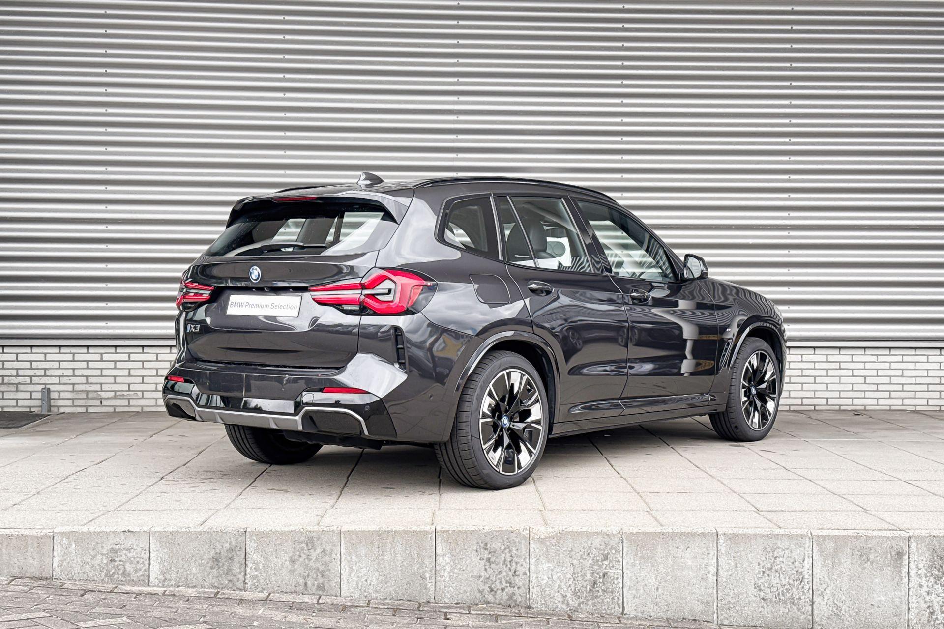 Foto van BMW Ix3