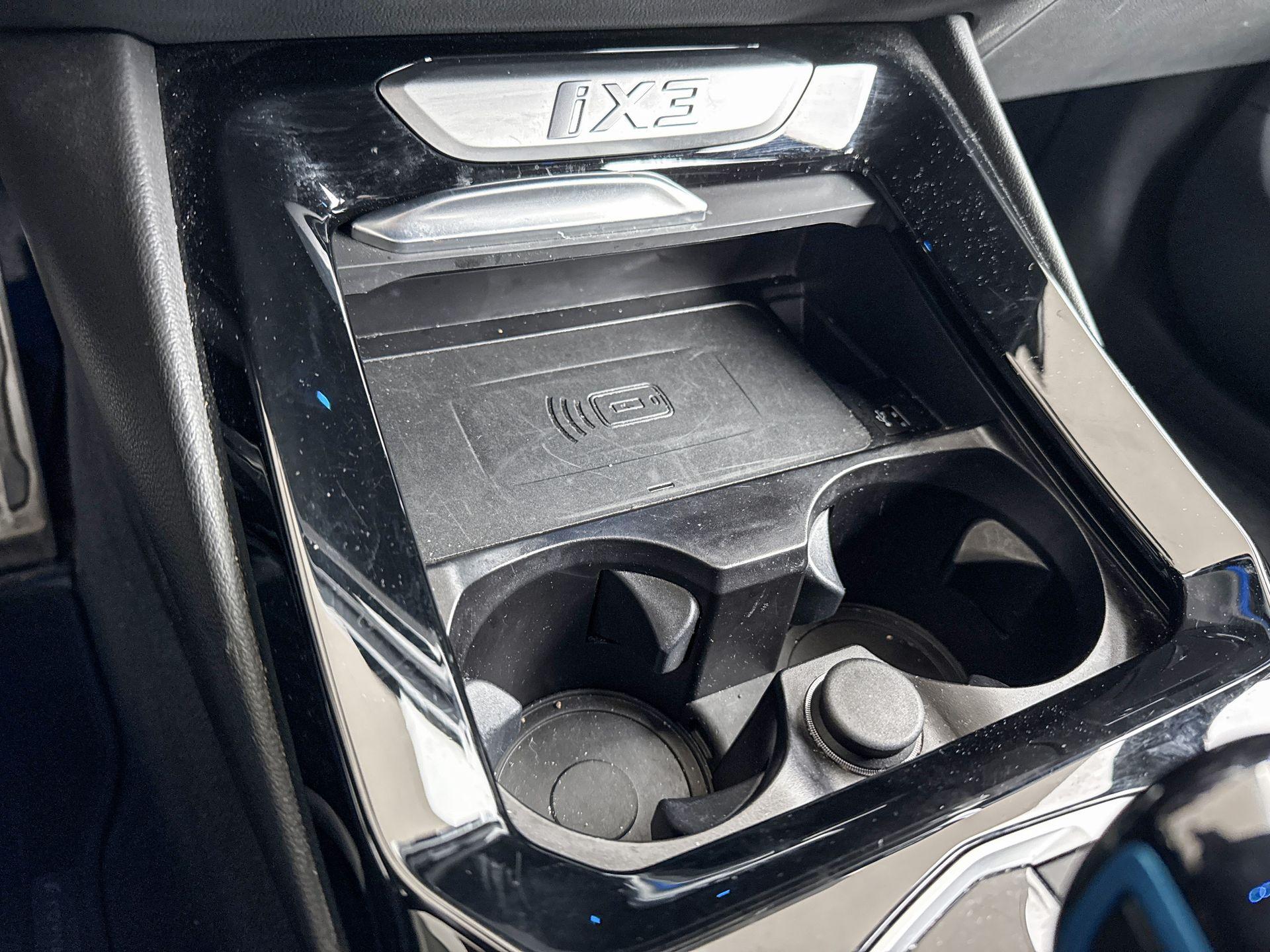 Foto van BMW Ix3
