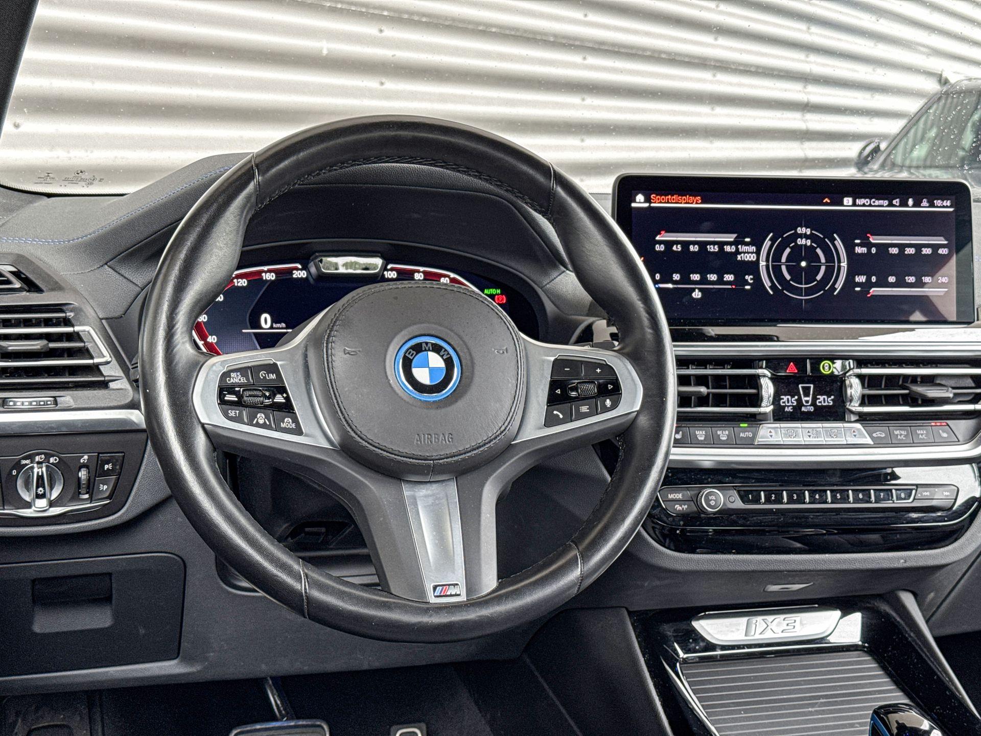 Foto van BMW Ix3
