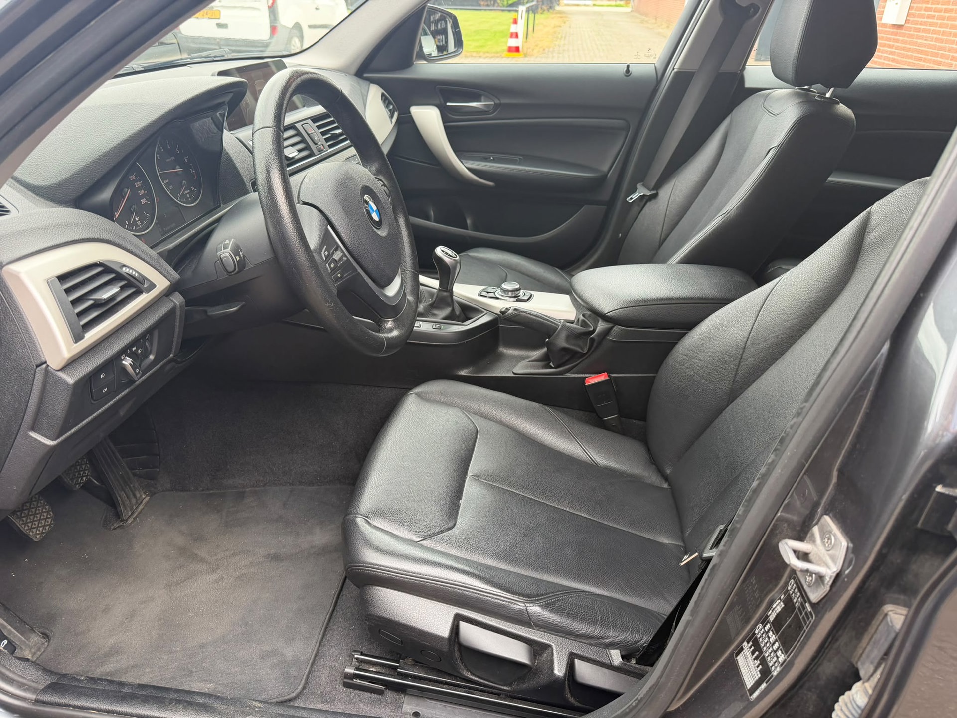 Foto van BMW 118i
