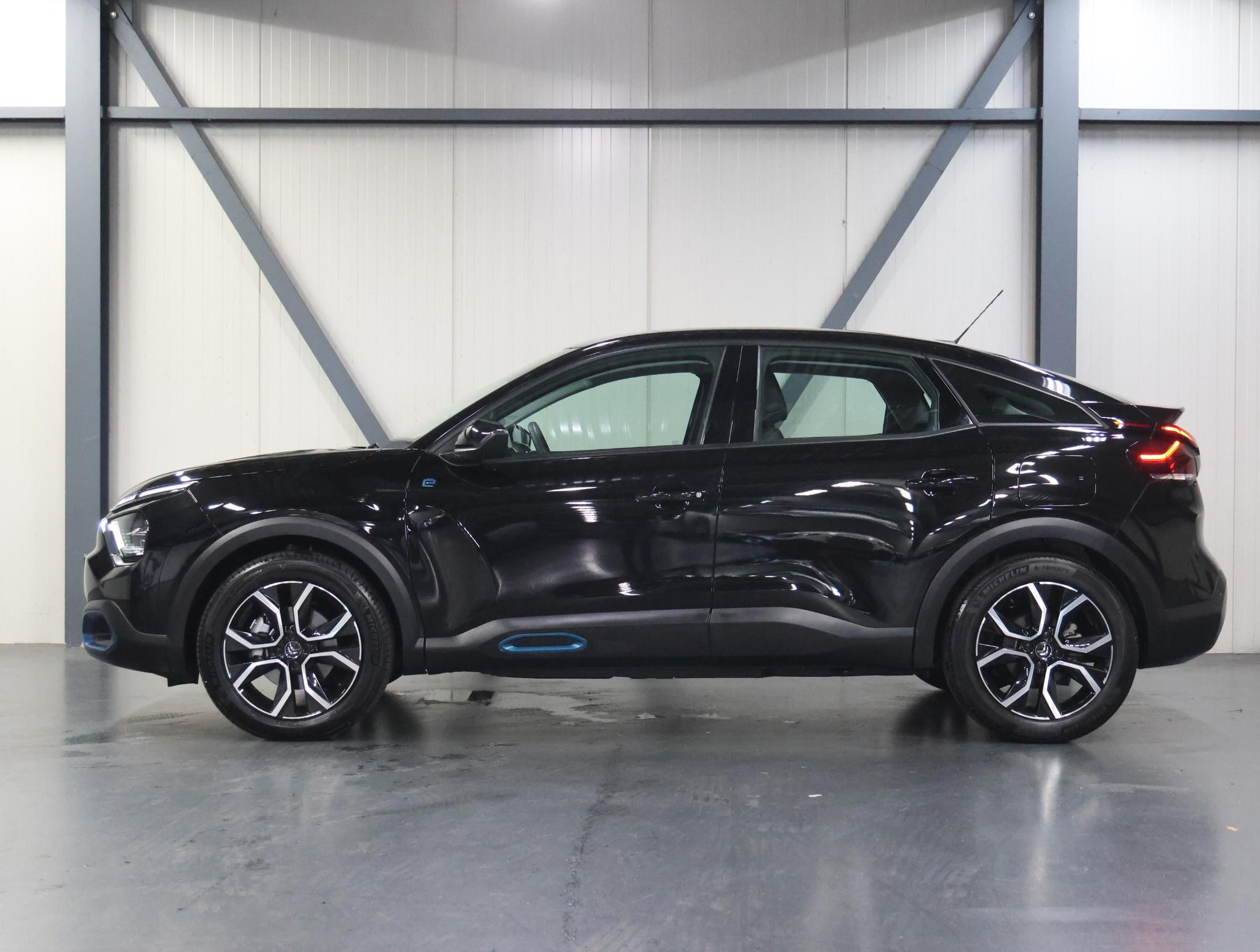 Foto van Citroen E-c4