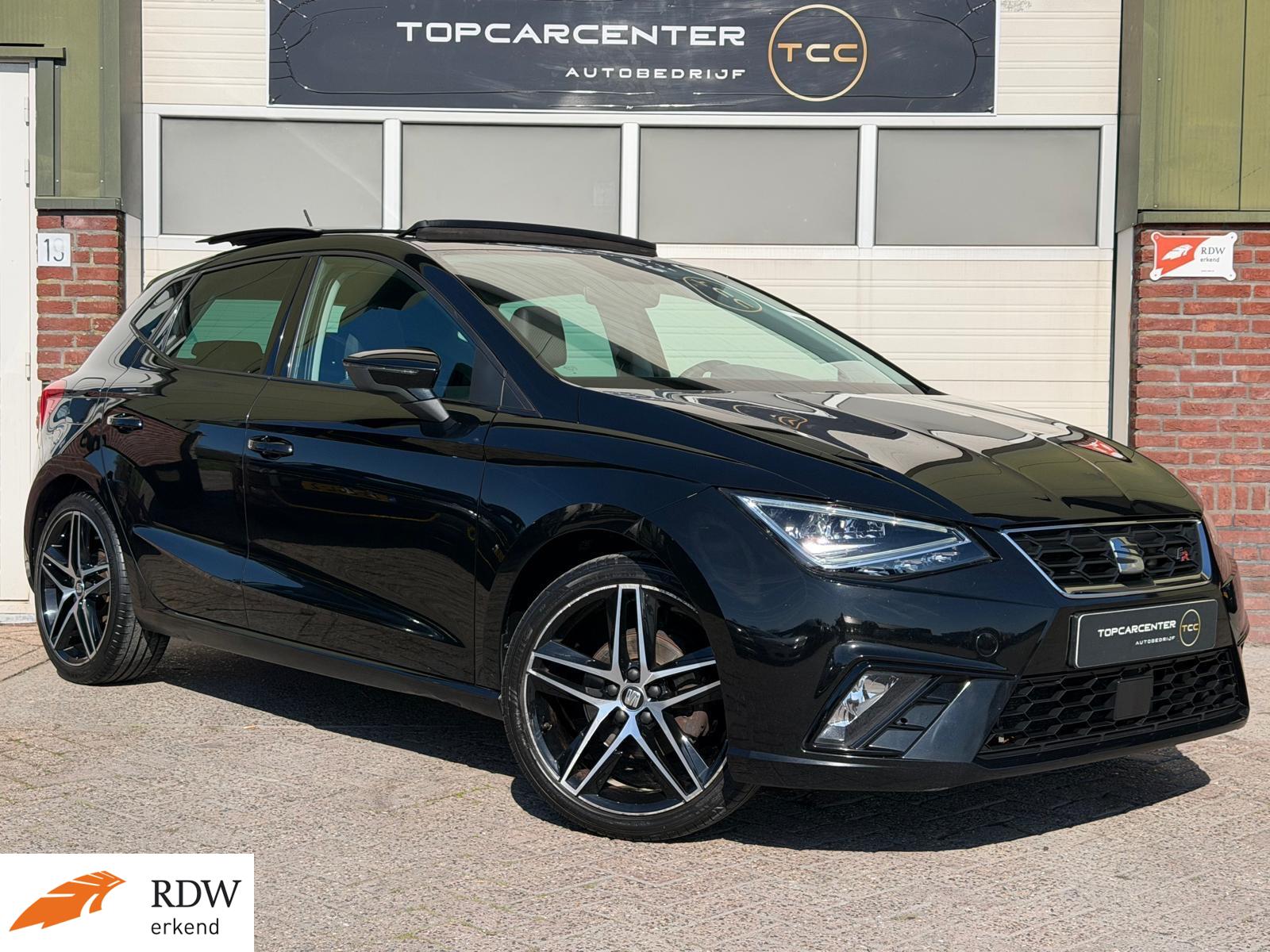 Seat Ibiza 1.0 TSI FR/AUTOM/STOELV/PARKS/ACC/CARPLAY/APK 2018 - voorkant