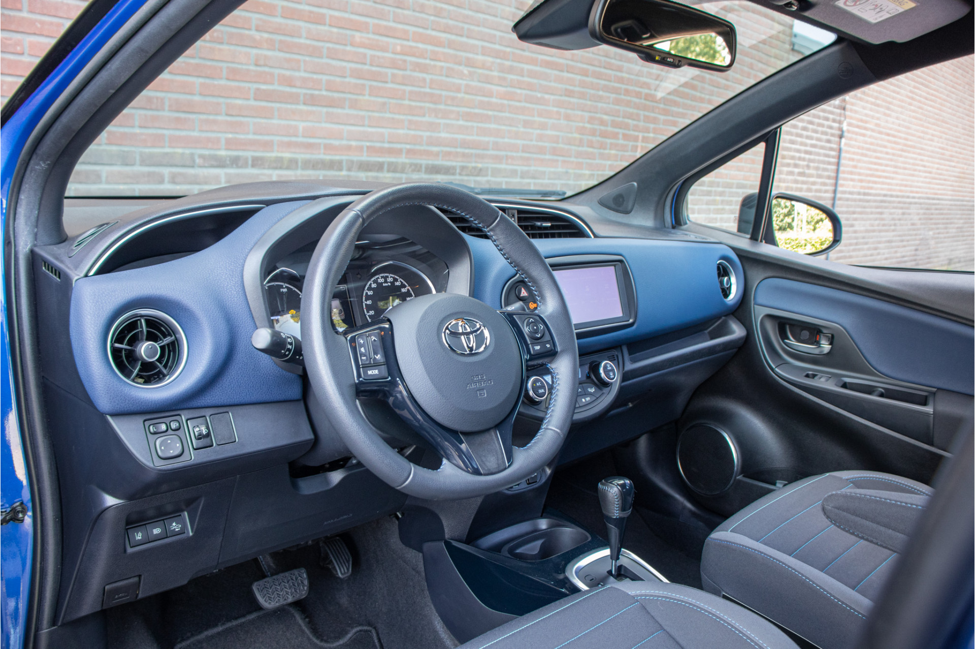 Foto van Toyota Toyota Yaris Hybrid