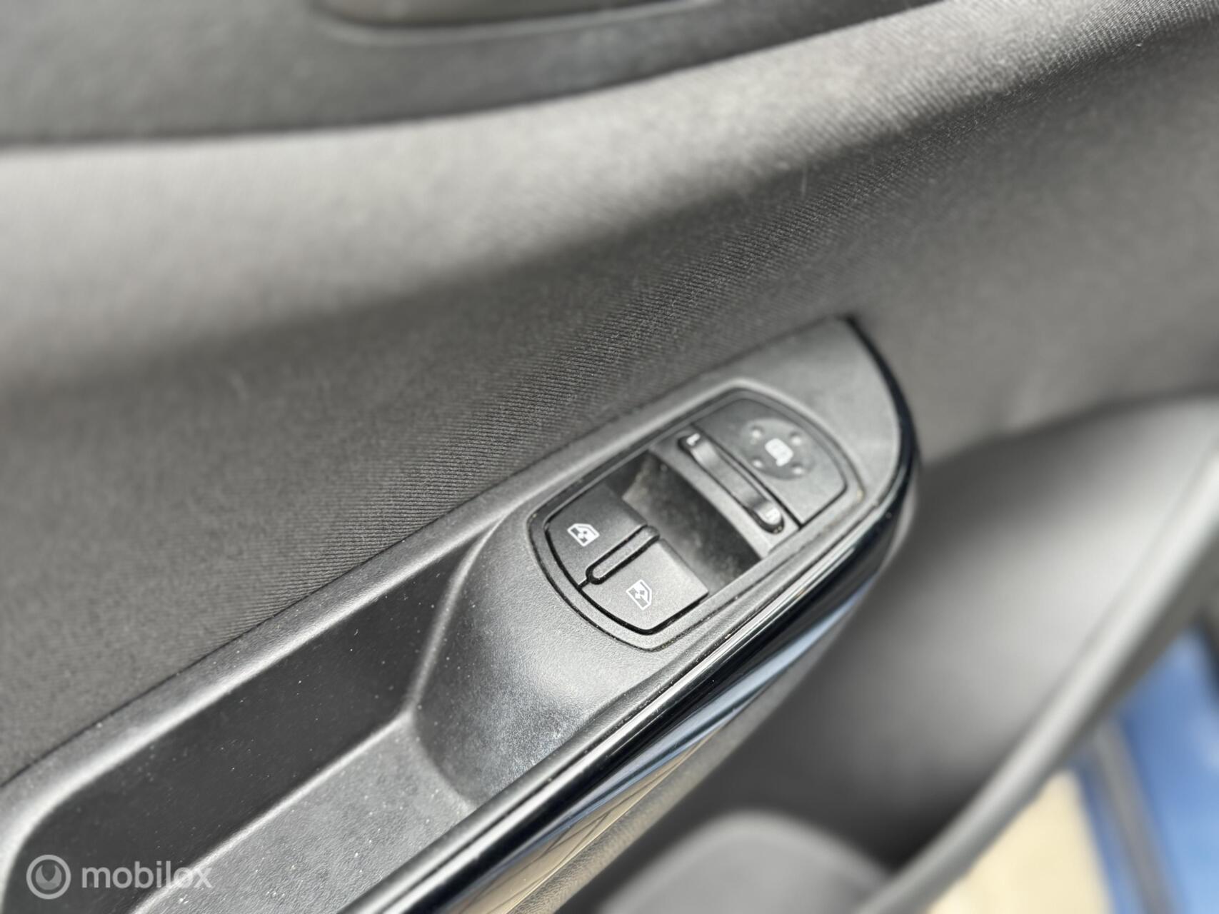 Foto van Opel Corsa-e