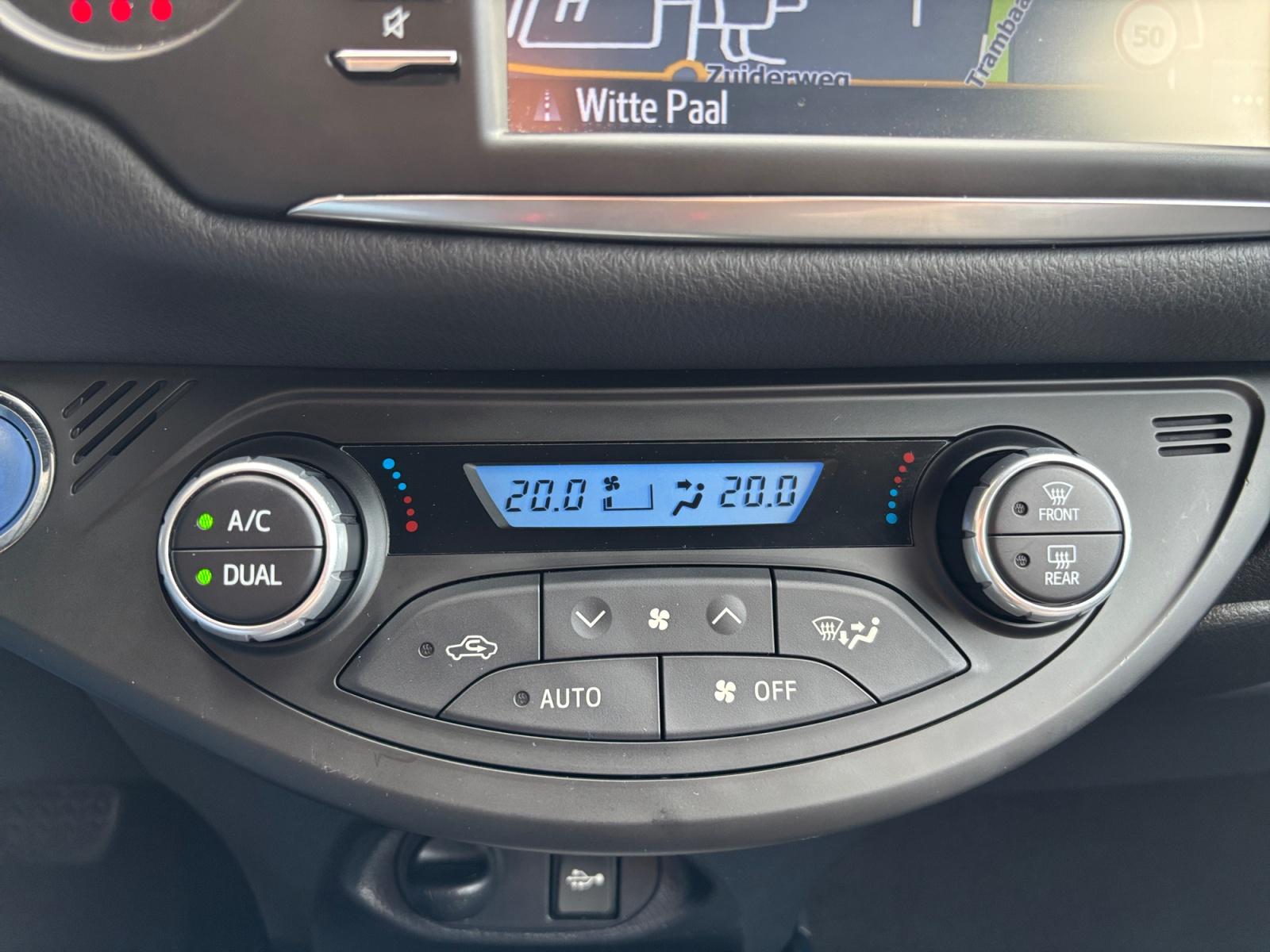 Foto van Toyota Toyota Yaris Hybrid