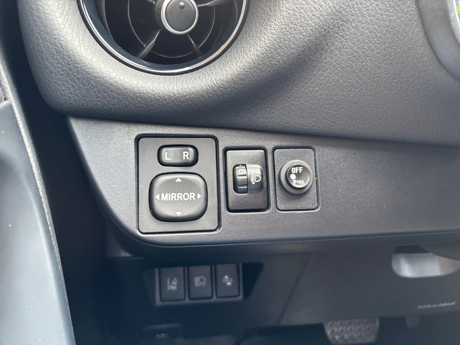 Foto van Toyota Toyota Yaris Hybrid