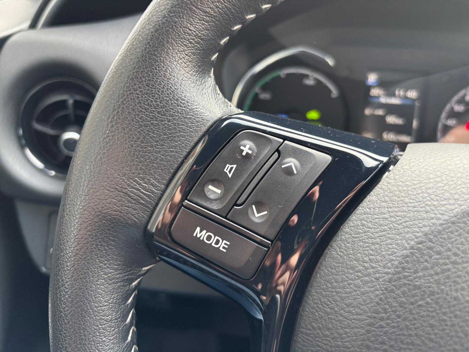 Foto van Toyota Toyota Yaris Hybrid