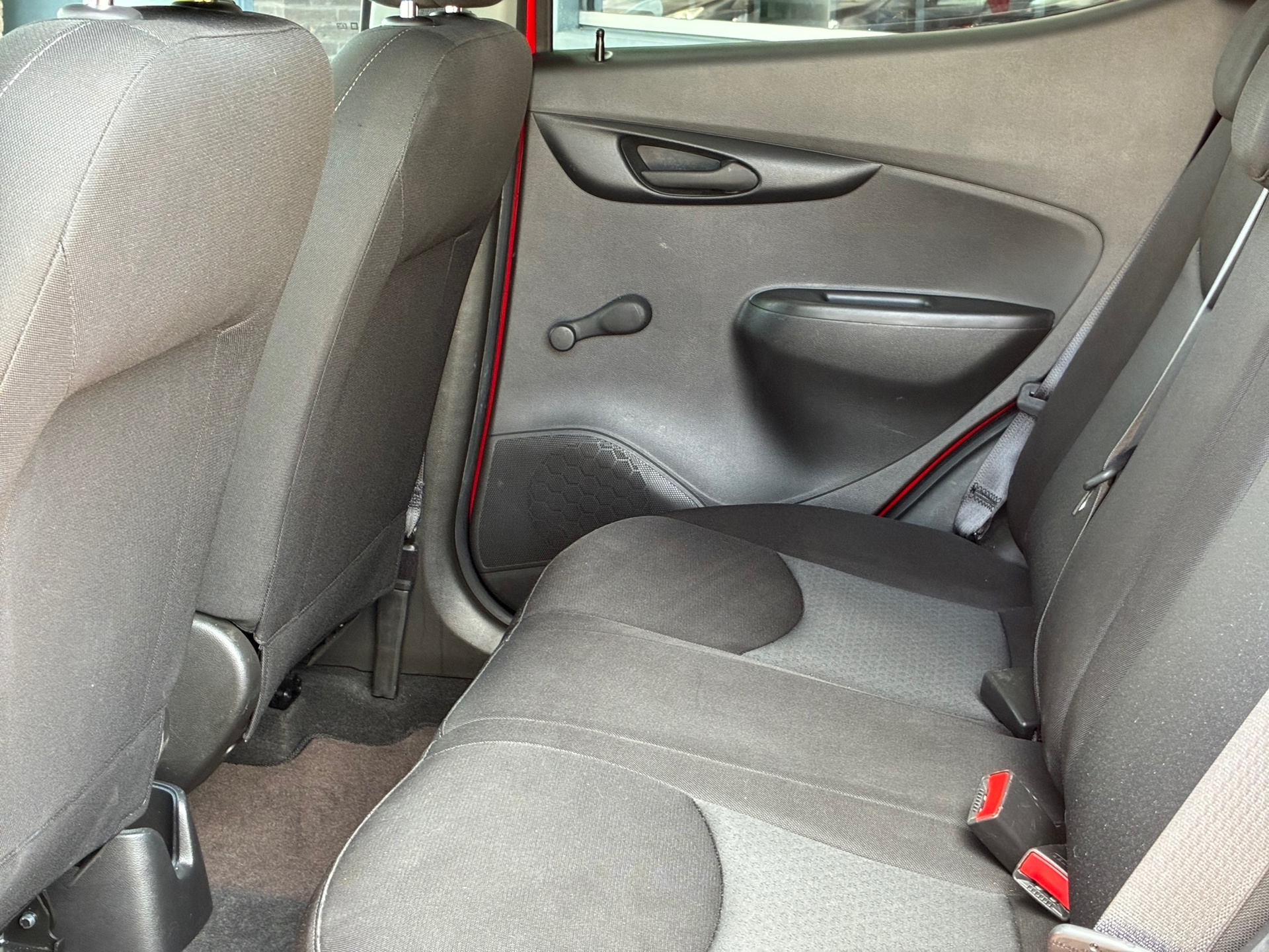 Foto van Opel Karl / Viva