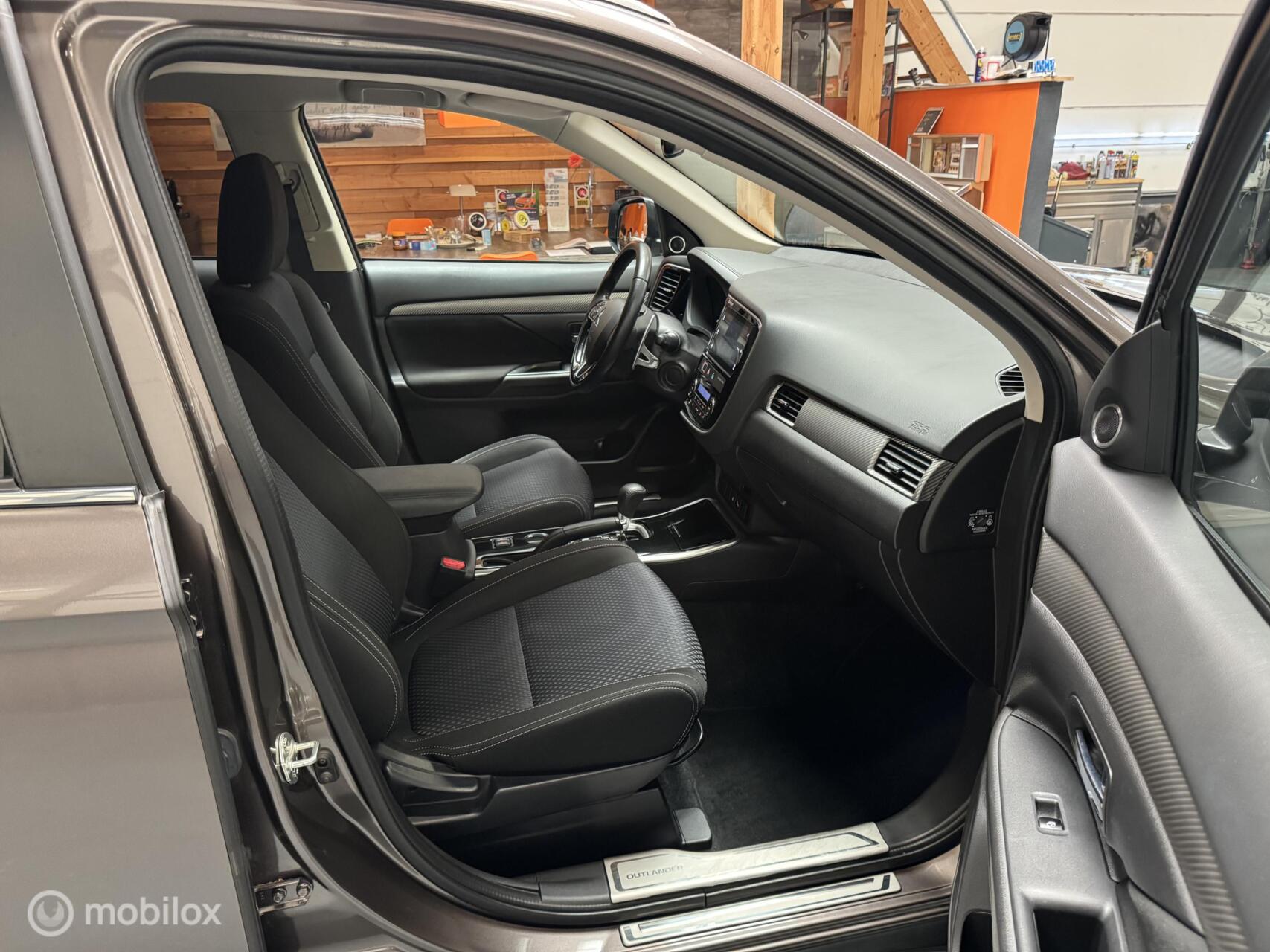 Foto van Mitsubishi Mitsubishi Outlander