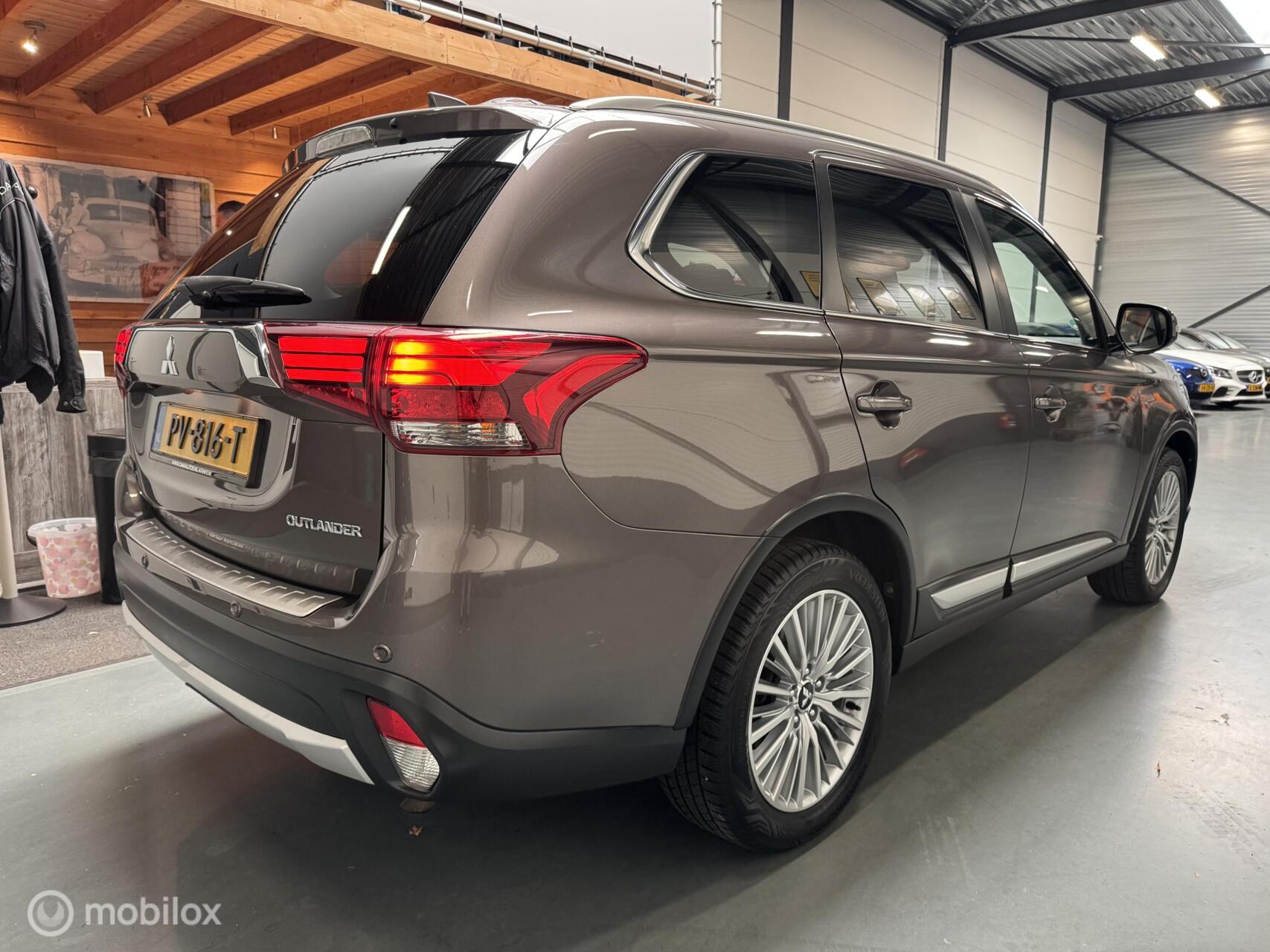 Foto van Mitsubishi Mitsubishi Outlander