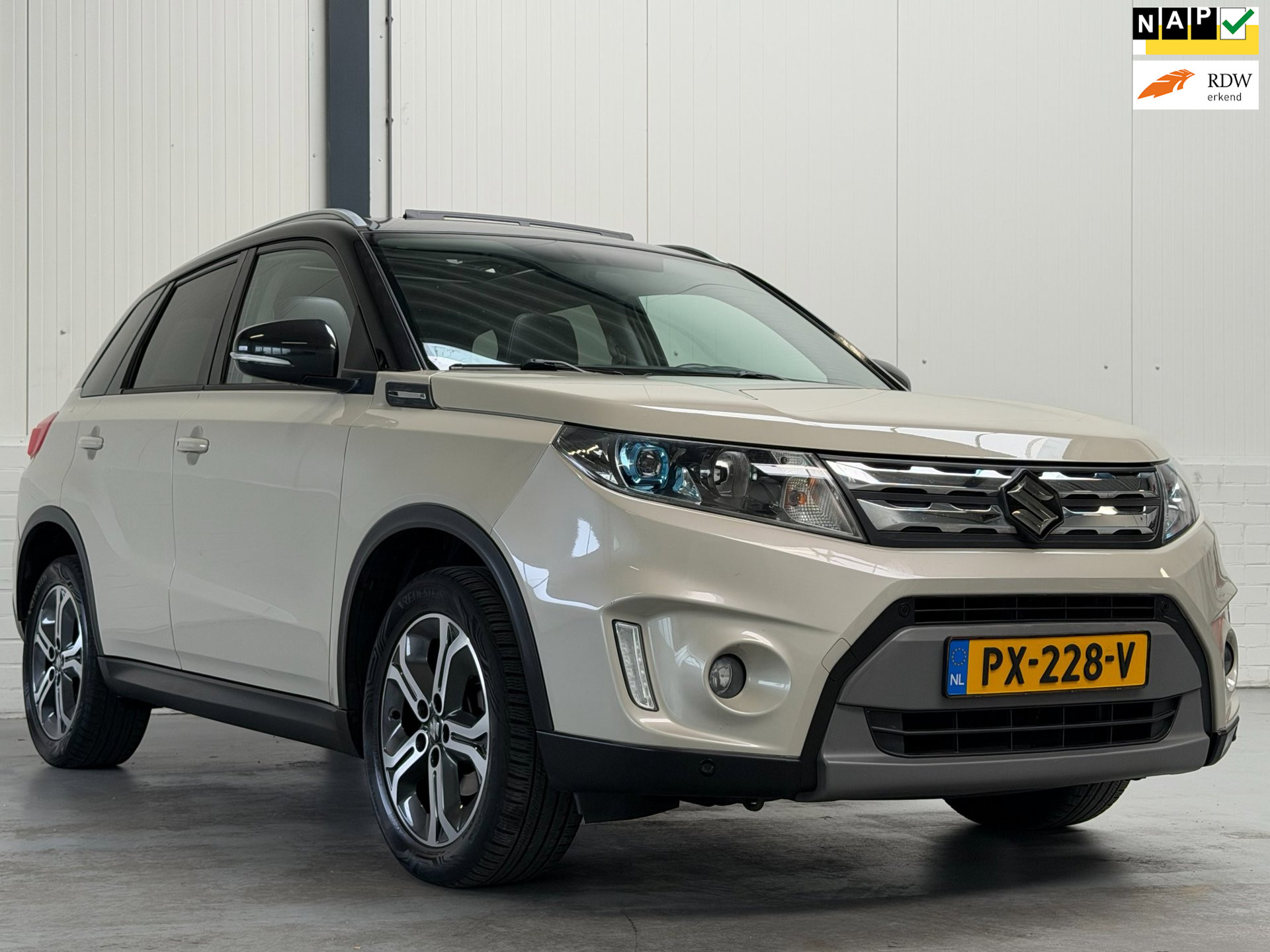 Suzuki Vitara 1.6 High Executive 2017 - voorkant