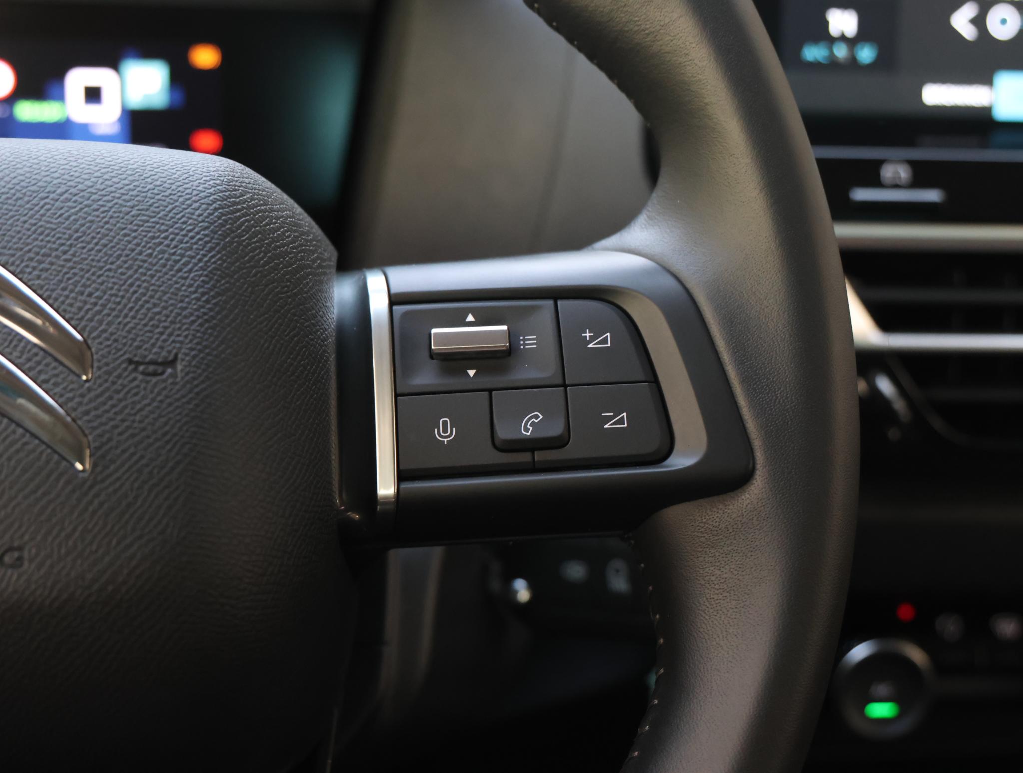 Foto van Citroen E-c4