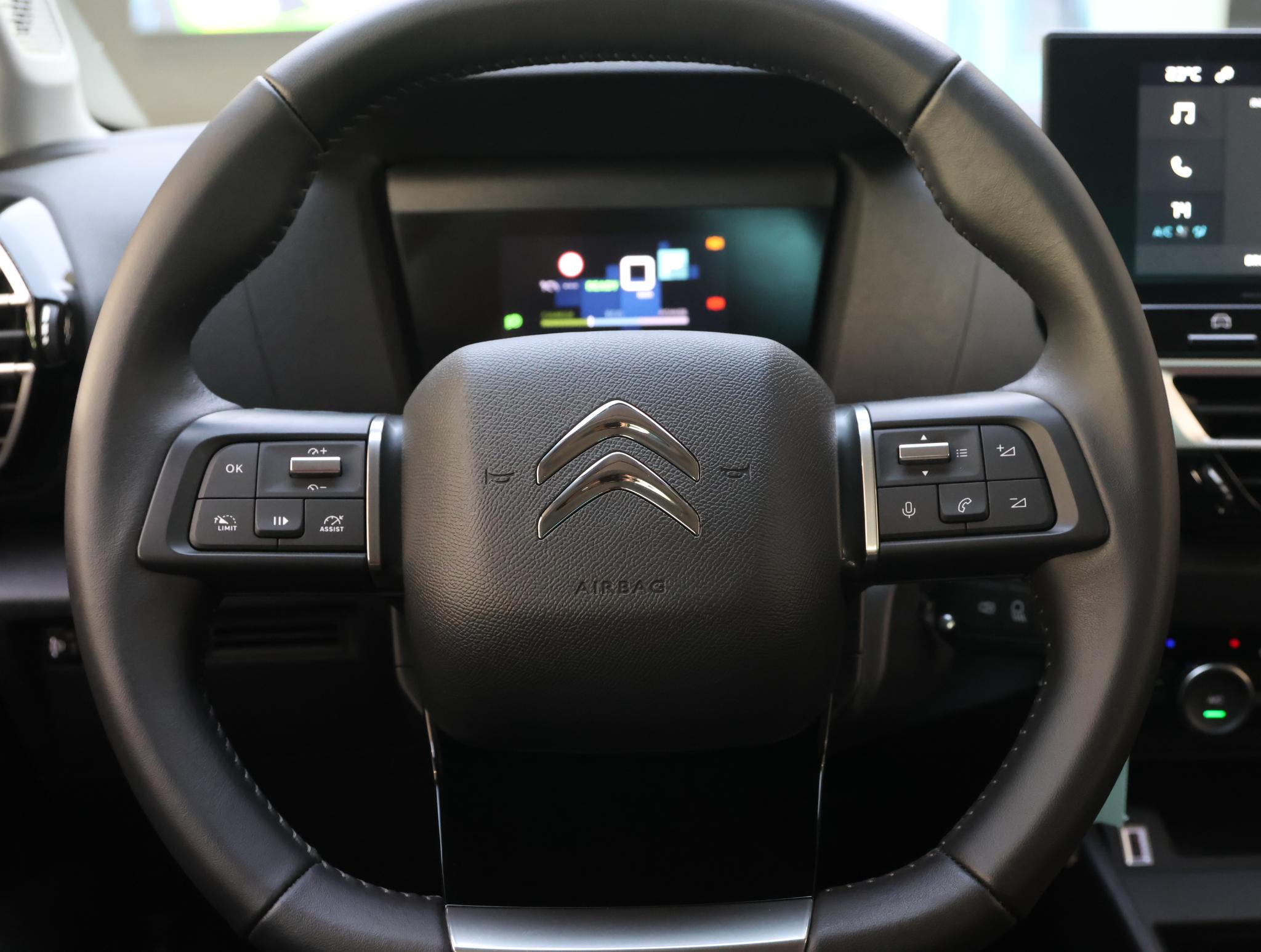 Foto van Citroen E-c4