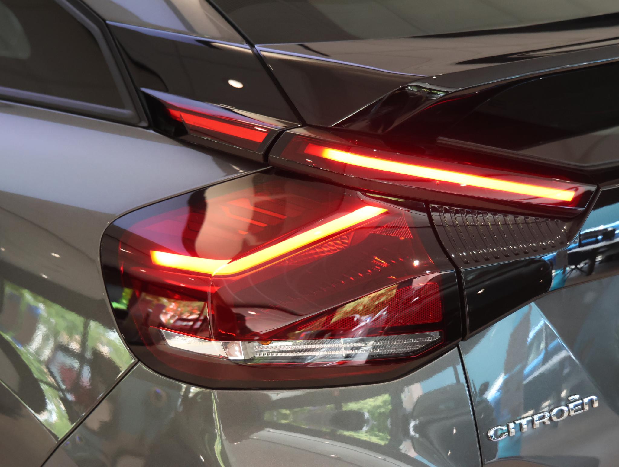 Foto van Citroen E-c4