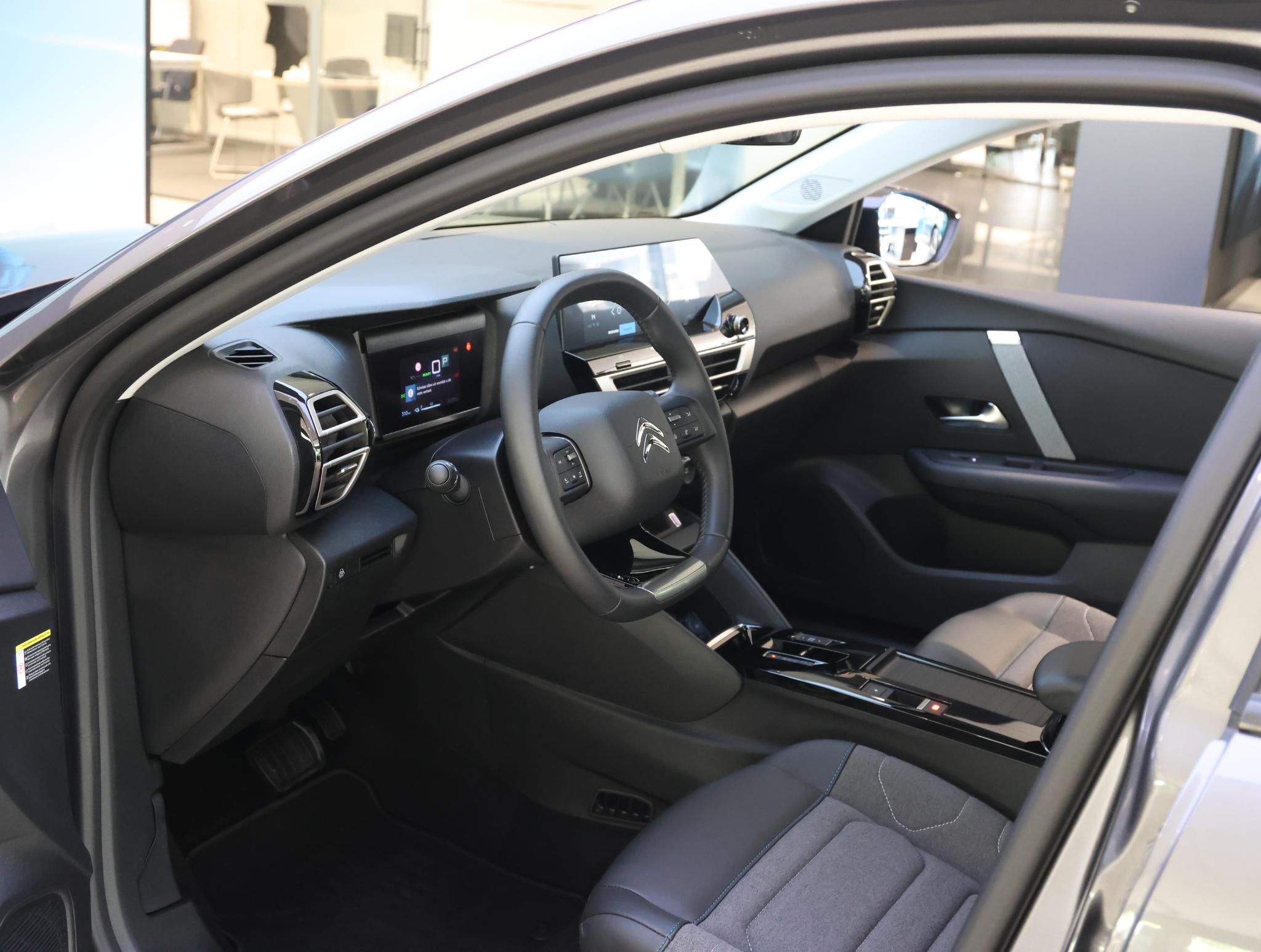 Foto van Citroen E-c4