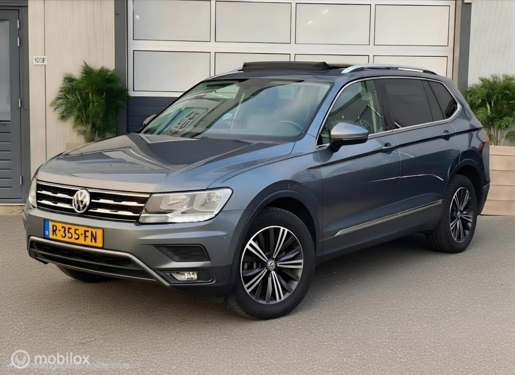 Volkswagen Tiguan Allspace 2.0 | 7 PERS. | AUTOMAAT | PANO | 2018 - voorkant