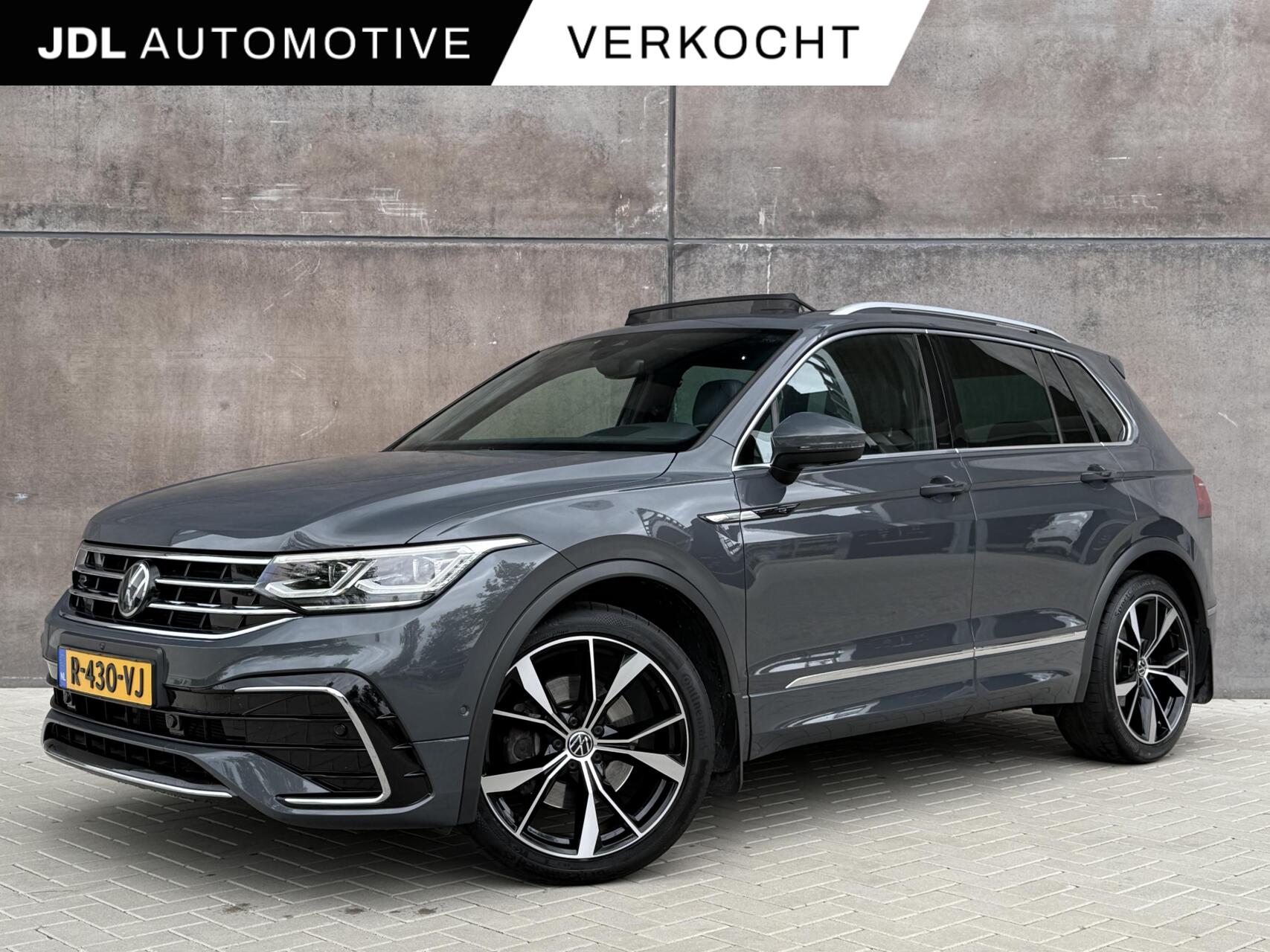 Volkswagen Tiguan 2.0 TSI 4Motion DSG R-line | Trekhaak | HUD | Panoramadak | HUD | Leder | Adaptieve Cruise | 360' Camera | 2022 - voorkant